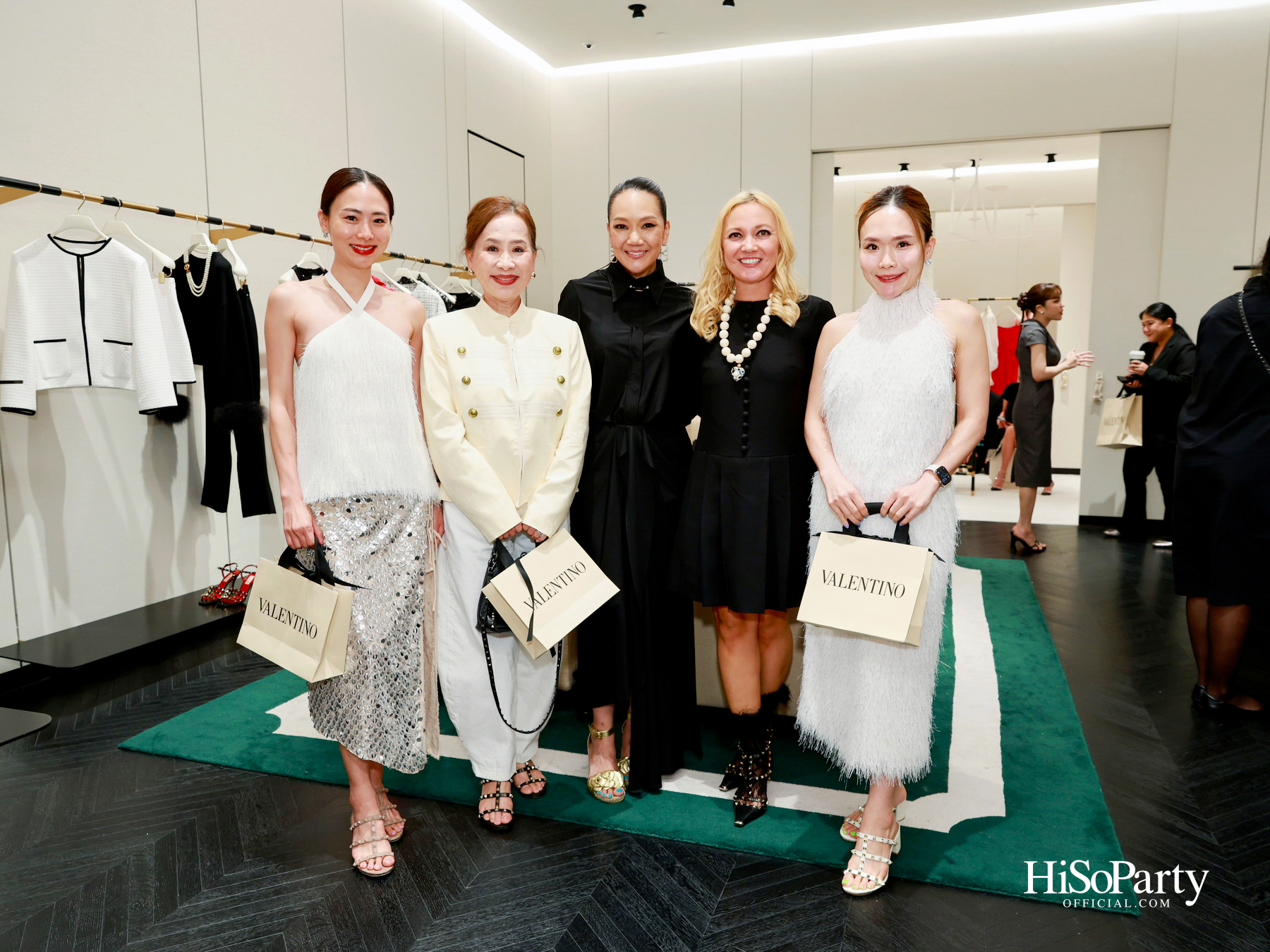 HiSoParty x Valentino ชวน Friends of HiSoParty ร่วมสัมผัสคอลเลกชันใหม่ล่าสุดจาก Valentino