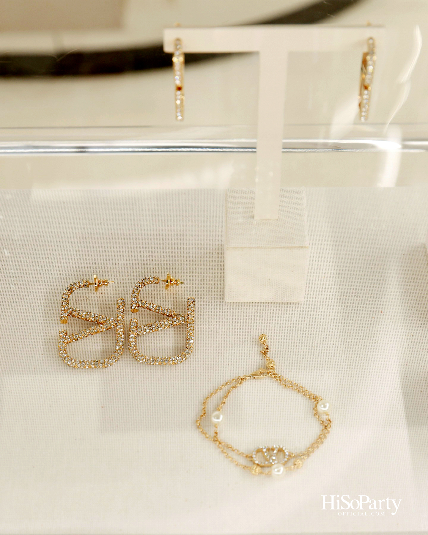 HiSoParty x Valentino ชวน Friends of HiSoParty ร่วมสัมผัสคอลเลกชันใหม่ล่าสุดจาก Valentino