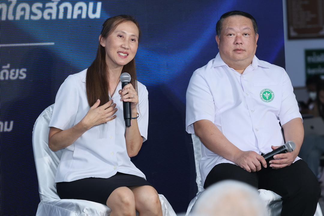 อิชิตันเดินหน้าสนับสนุนสาธารณสุขไทย ส่งมอบ ‘หุ่นยนต์อิชิตันดินสอ’ แก่ 4 โรงพยาบาลรัฐในจังหวัดชลบุรี