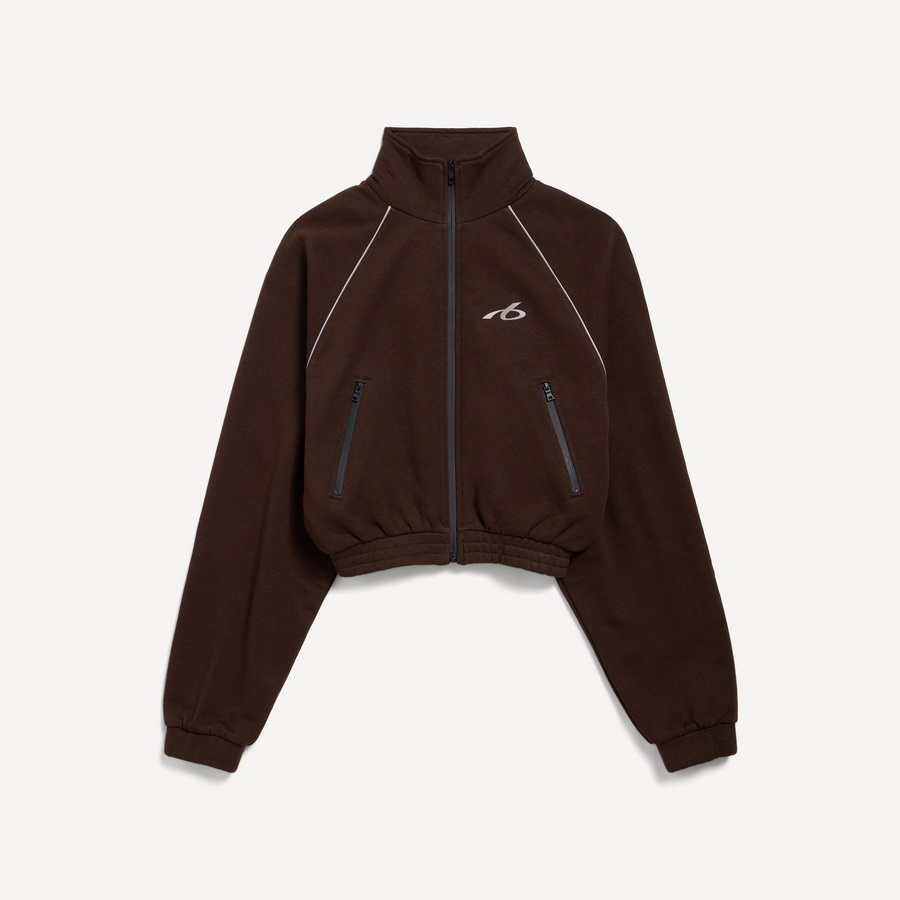 BALENCIAGA เปิดตัว ‘TechWear Wellness’ นิยามใหม่ของความหรูหราที่เชื่อมโยงแฟชั่น เทคโนโลยี และไลฟ์สไตล์แห่งสุขภาวะ