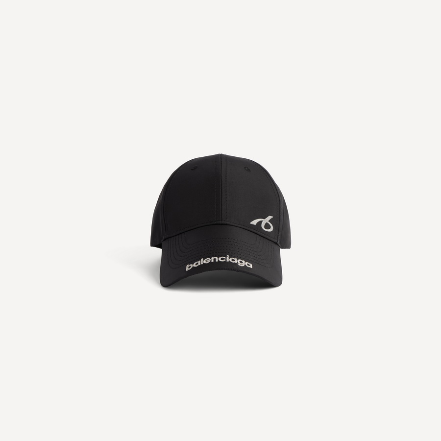 BALENCIAGA เปิดตัว ‘TechWear Wellness’ นิยามใหม่ของความหรูหราที่เชื่อมโยงแฟชั่น เทคโนโลยี และไลฟ์สไตล์แห่งสุขภาวะ
