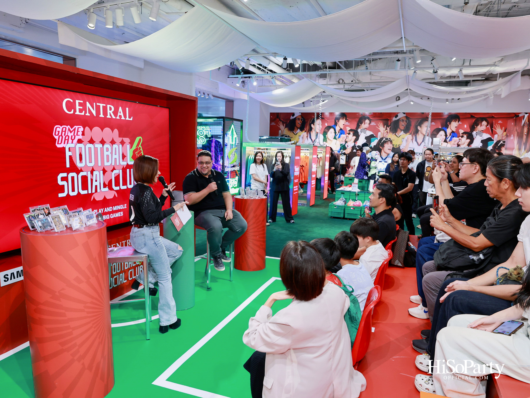 ‘CENTRAL FOOTBALL SOCIAL CLUB’ เปิดโลก Football Trading Cards กับคอลเลกชันหายากมูลค่ารวมกว่า 60 ล้านบาท