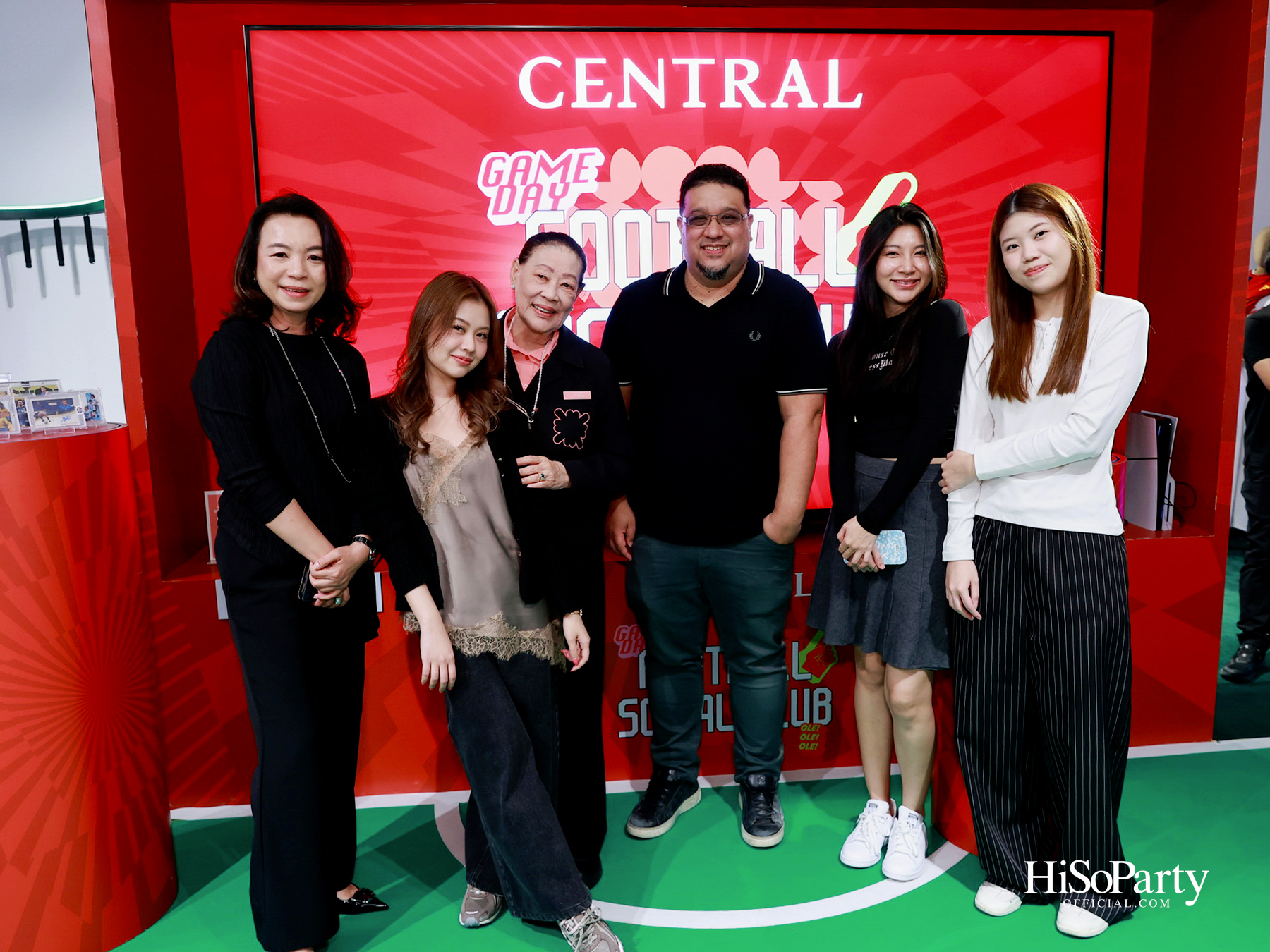 ‘CENTRAL FOOTBALL SOCIAL CLUB’ เปิดโลก Football Trading Cards กับคอลเลกชันหายากมูลค่ารวมกว่า 60 ล้านบาท