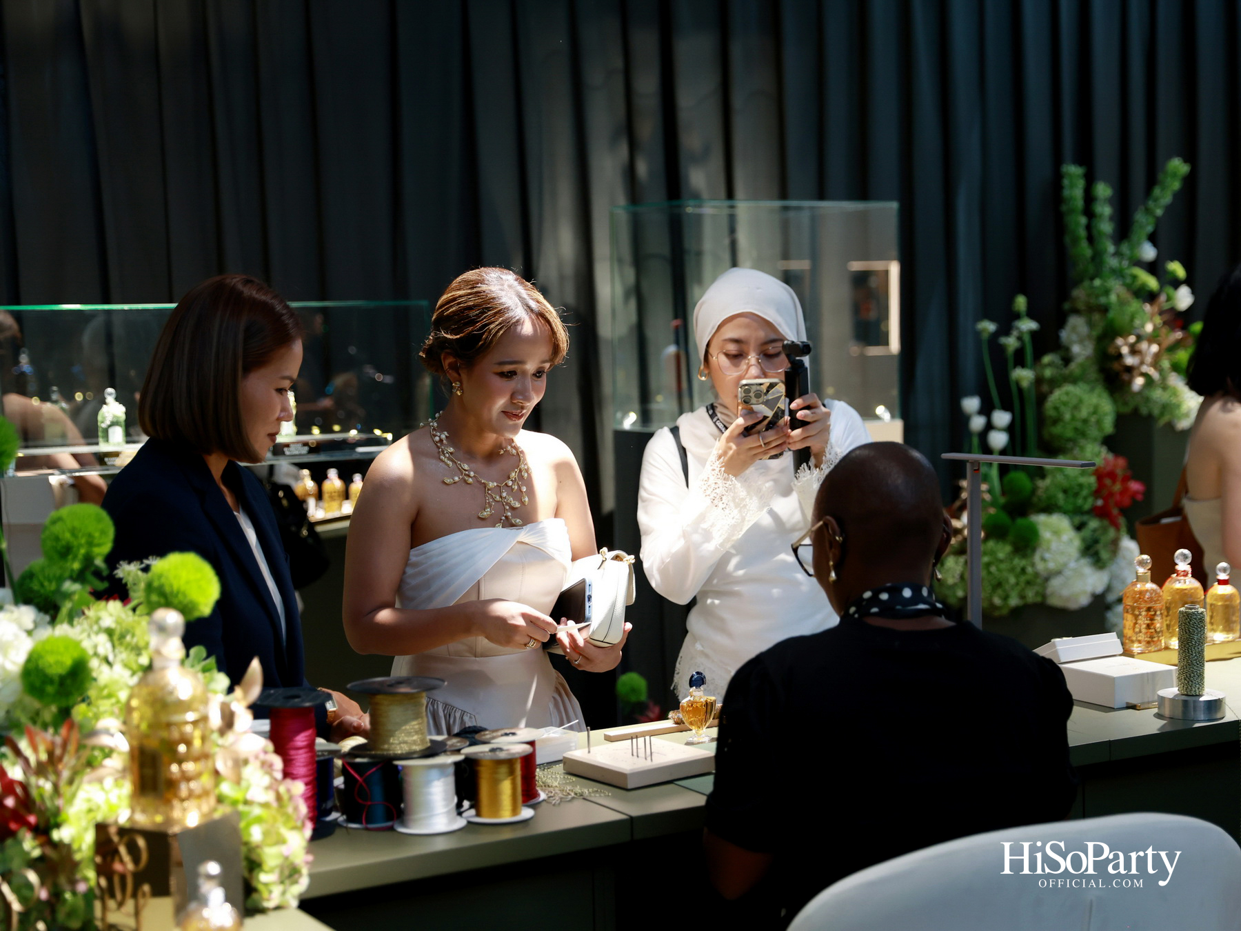 ‘Guerlain: Perfumer Visionary Since 1828’ นิทรรศการระดับโลกครั้งแรกในประเทศไทย พาย้อนรอยมรดกแห่งศิลปะการปรุงน้ำหอมกว่า 200 ปี