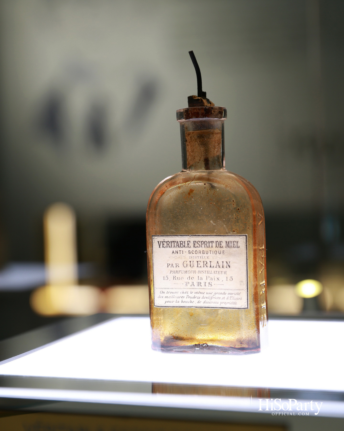 ‘Guerlain: Perfumer Visionary Since 1828’ นิทรรศการระดับโลกครั้งแรกในประเทศไทย พาย้อนรอยมรดกแห่งศิลปะการปรุงน้ำหอมกว่า 200 ปี