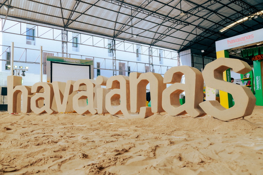 Havaianas ชวน ‘ติวเตอร์ - ยิม’ เปิดเกมความสนุกริมชายหาด พร้อมเปิดตัว ‘Top Nations Collection’