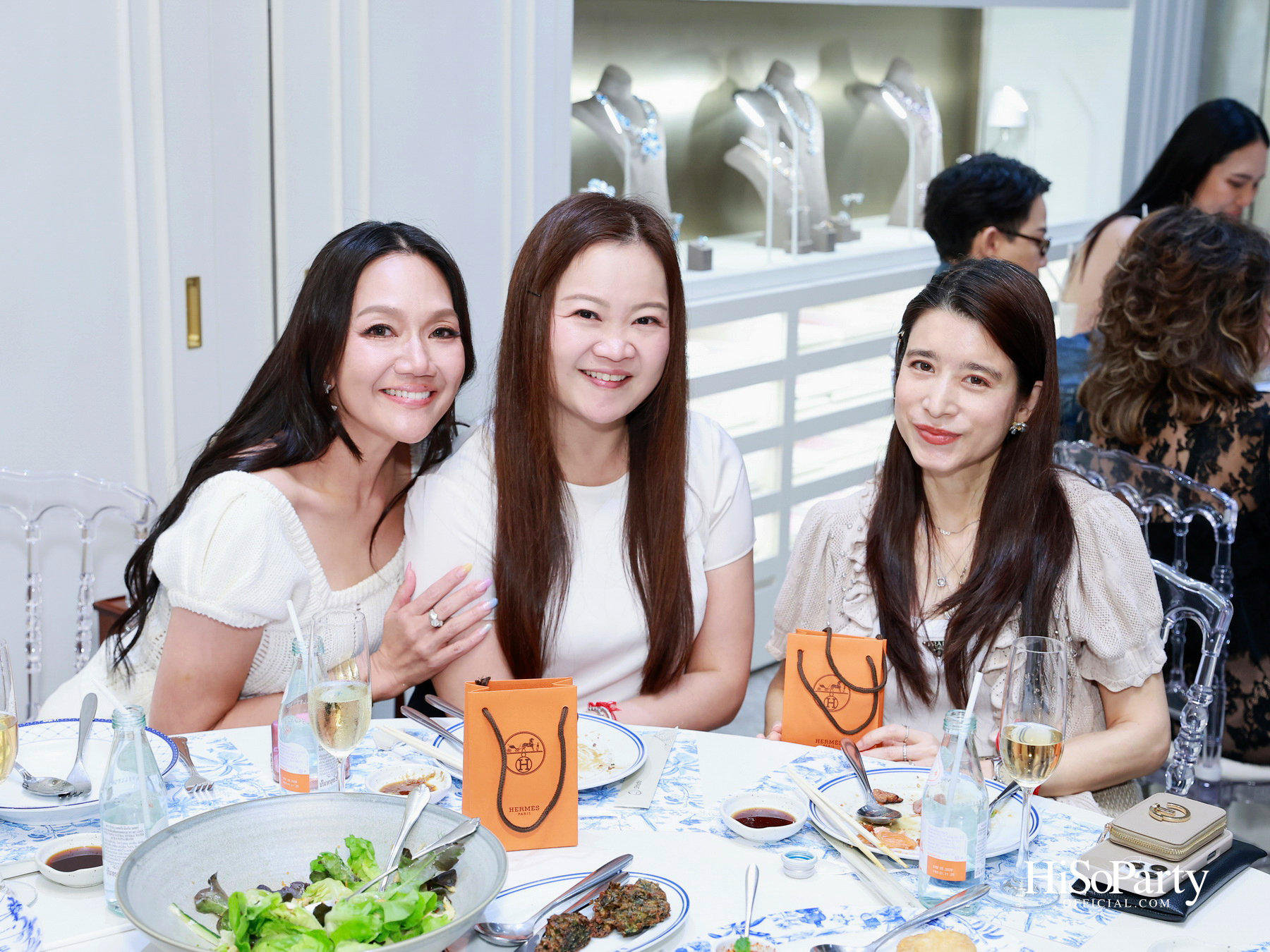 Beauty Gems จัด Sit-Down Lunch ร่วมเฉลิมฉลองเดือนแห่งวันเกิดของ คุณหญิง - ปรียามล, คุณบิ๋ง - นันทมาลี และคุณแนน – รัชชตะ