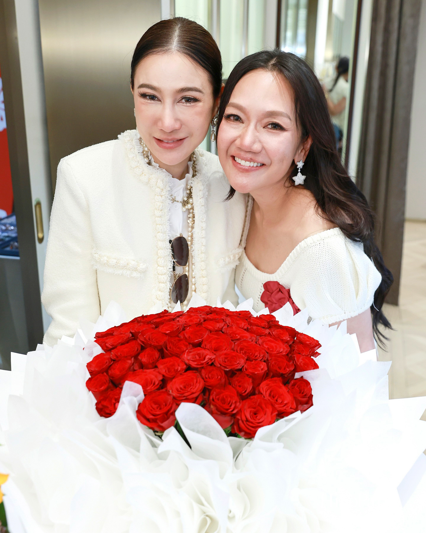 Beauty Gems จัด Sit-Down Lunch ร่วมเฉลิมฉลองเดือนแห่งวันเกิดของ คุณหญิง - ปรียามล, คุณบิ๋ง - นันทมาลี และคุณแนน – รัชชตะ