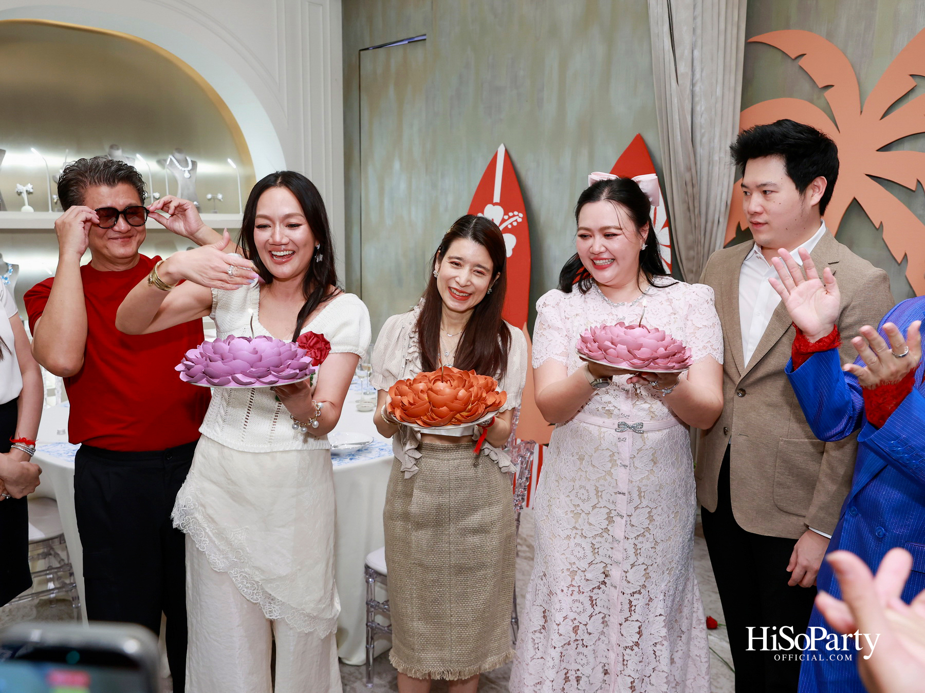 Beauty Gems จัด Sit-Down Lunch ร่วมเฉลิมฉลองเดือนแห่งวันเกิดของ คุณหญิง - ปรียามล, คุณบิ๋ง - นันทมาลี และคุณแนน – รัชชตะ