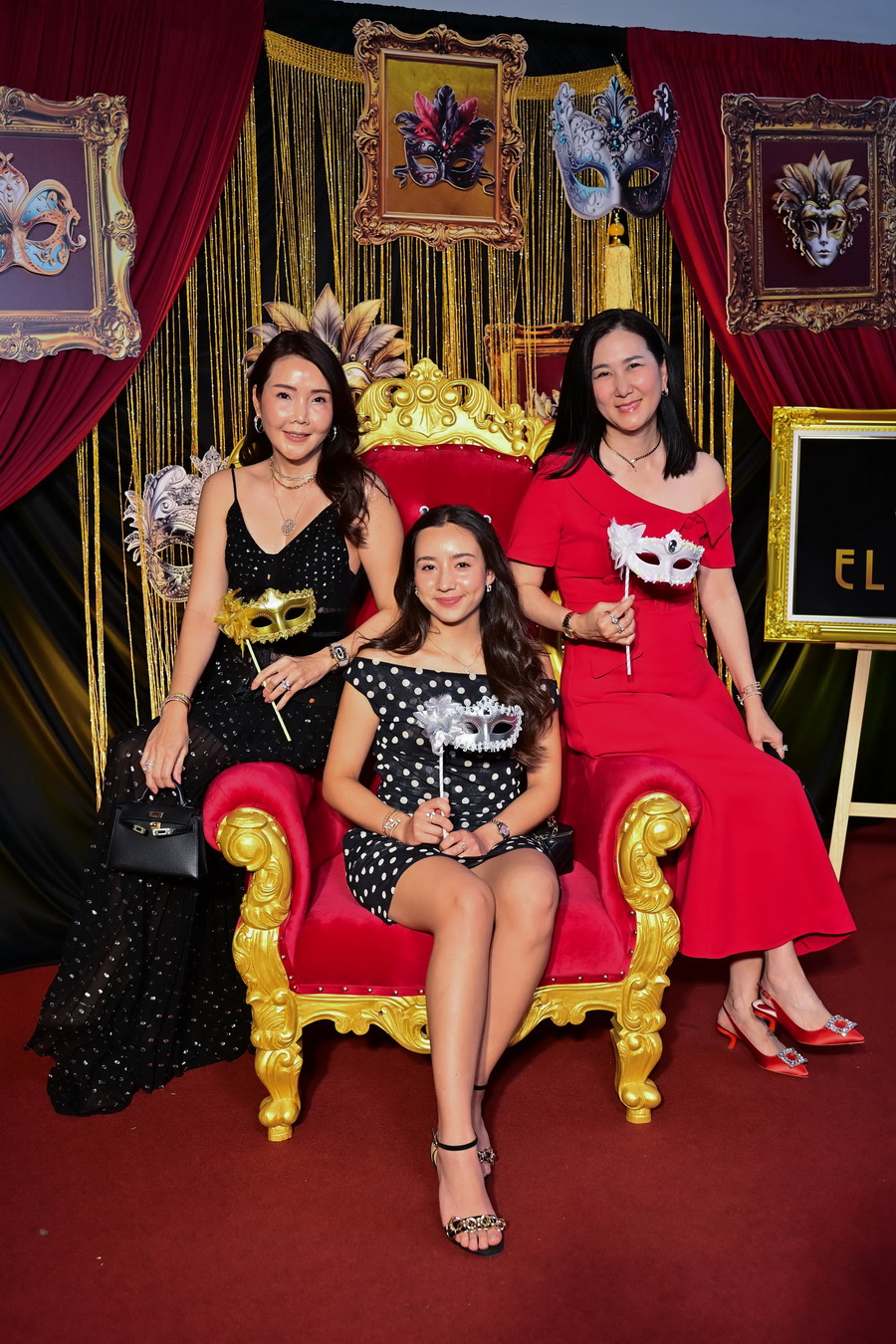 เปิดตัว ‘ELPASO’ Modern Tapas Bar แห่งใหม่ริมแม่น้ำเจ้าพระยา ถ่ายทอดเสน่ห์สเปนผ่านค่ำคืน ‘Spanish Masked Celebration’