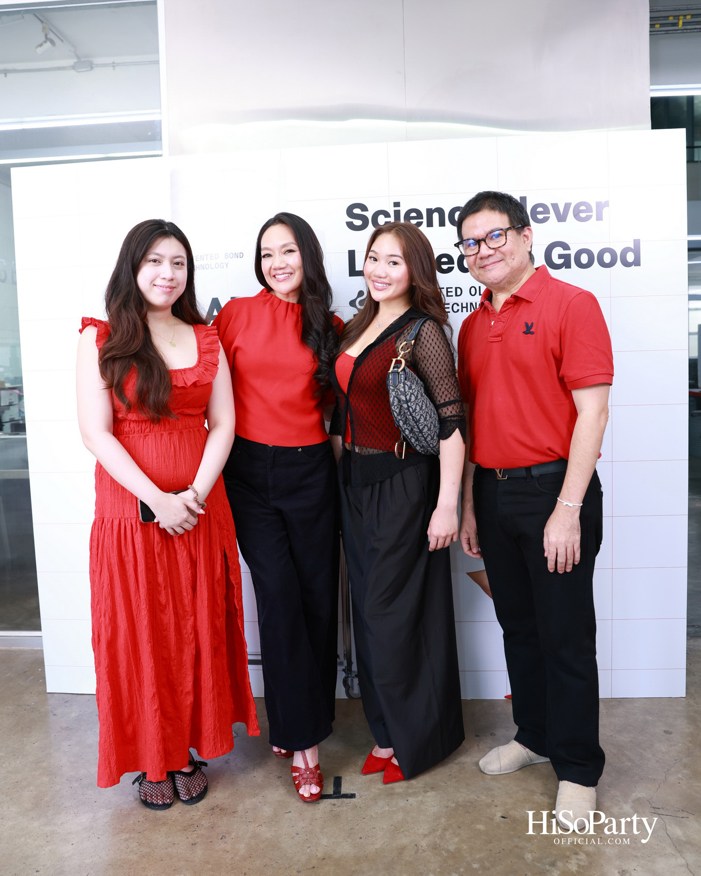 OLAPLEX เปิดตัว ‘Nº.3PLUS Complete Repair Treatment’ ชวนสัมผัสนวัตกรรมฟื้นบำรุงเส้นผมในงาน ‘Science Never Looked So Good’