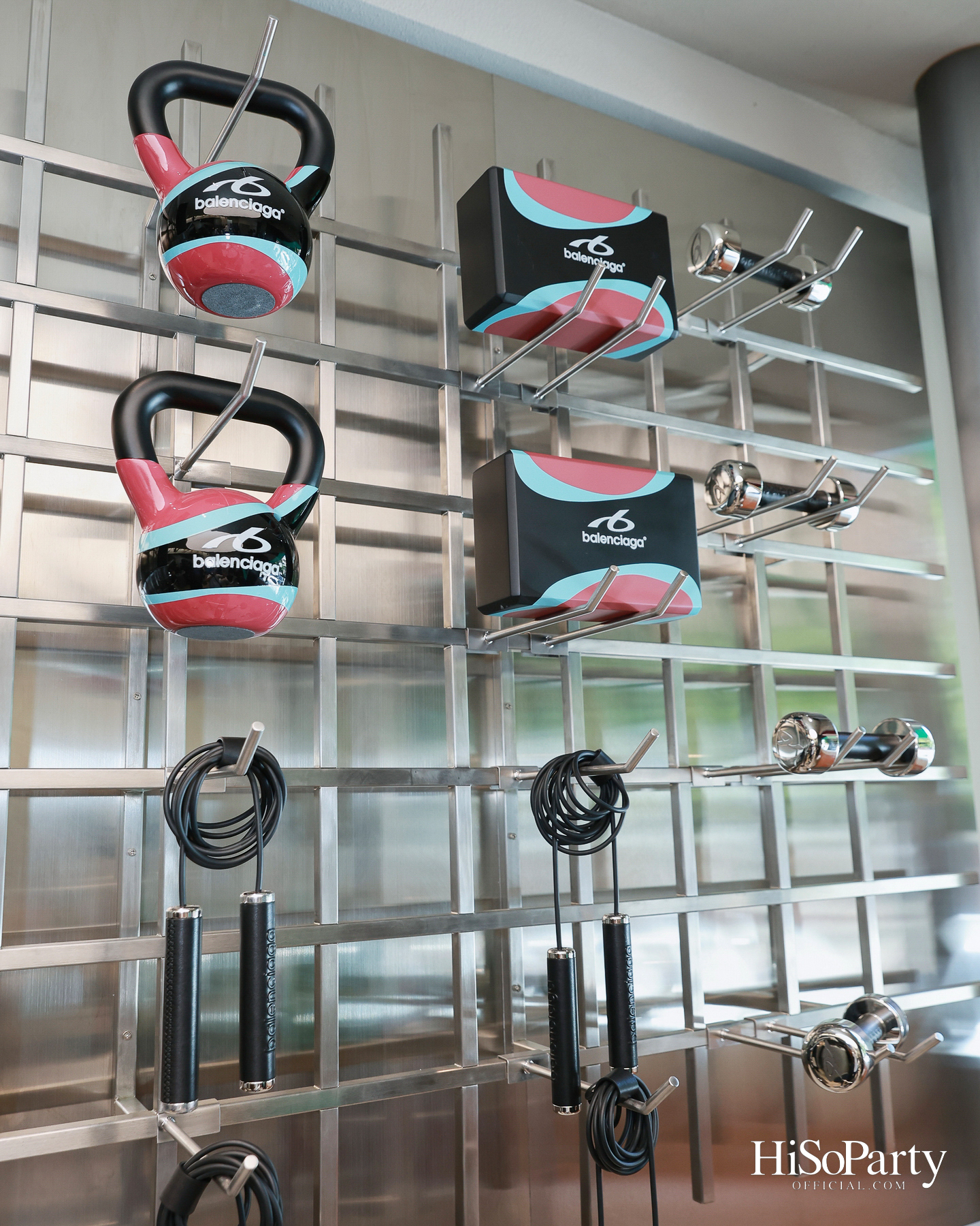 Balenciaga เปิดตัว ‘Balenciaga Boost Pop Up’ ฉลองคอลเลกชัน Balenciaga TechWear ในกรุงเทพฯ