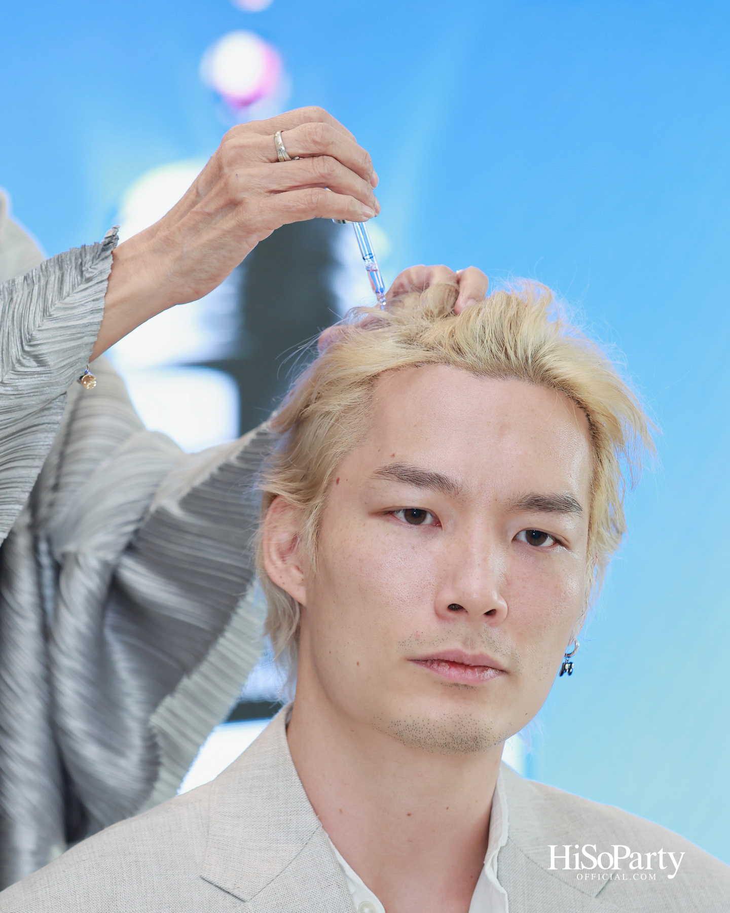 Sisley เปิดตัว ‘Revitalizing Fortifying Super Serum Advanced Formula ‘Le Super Serum’ เซรั่มสูตรใหม่เพื่อการดูแลหนังศีรษะและเส้นผม
