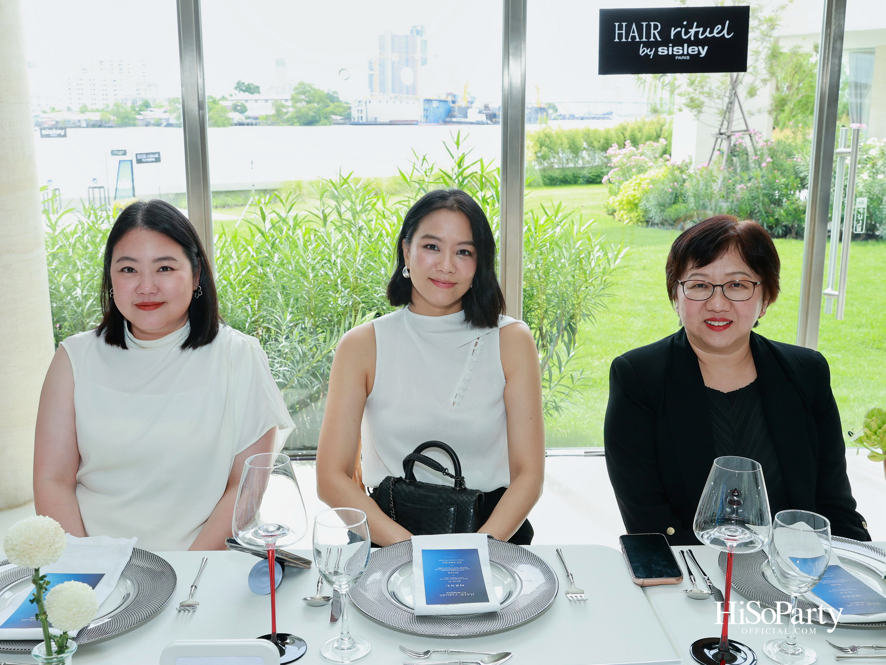 Sisley เปิดตัว ‘Revitalizing Fortifying Super Serum Advanced Formula ‘Le Super Serum’ เซรั่มสูตรใหม่เพื่อการดูแลหนังศีรษะและเส้นผม
