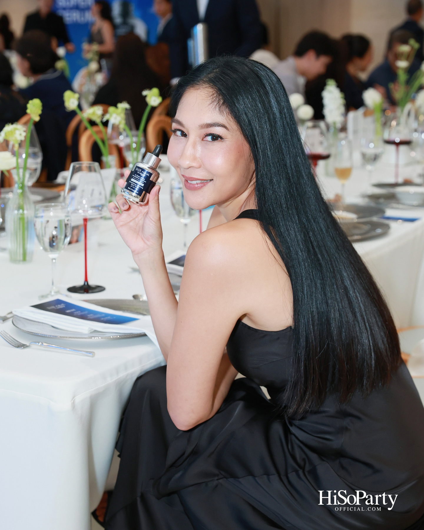 Sisley เปิดตัว ‘Revitalizing Fortifying Super Serum Advanced Formula ‘Le Super Serum’ เซรั่มสูตรใหม่เพื่อการดูแลหนังศีรษะและเส้นผม