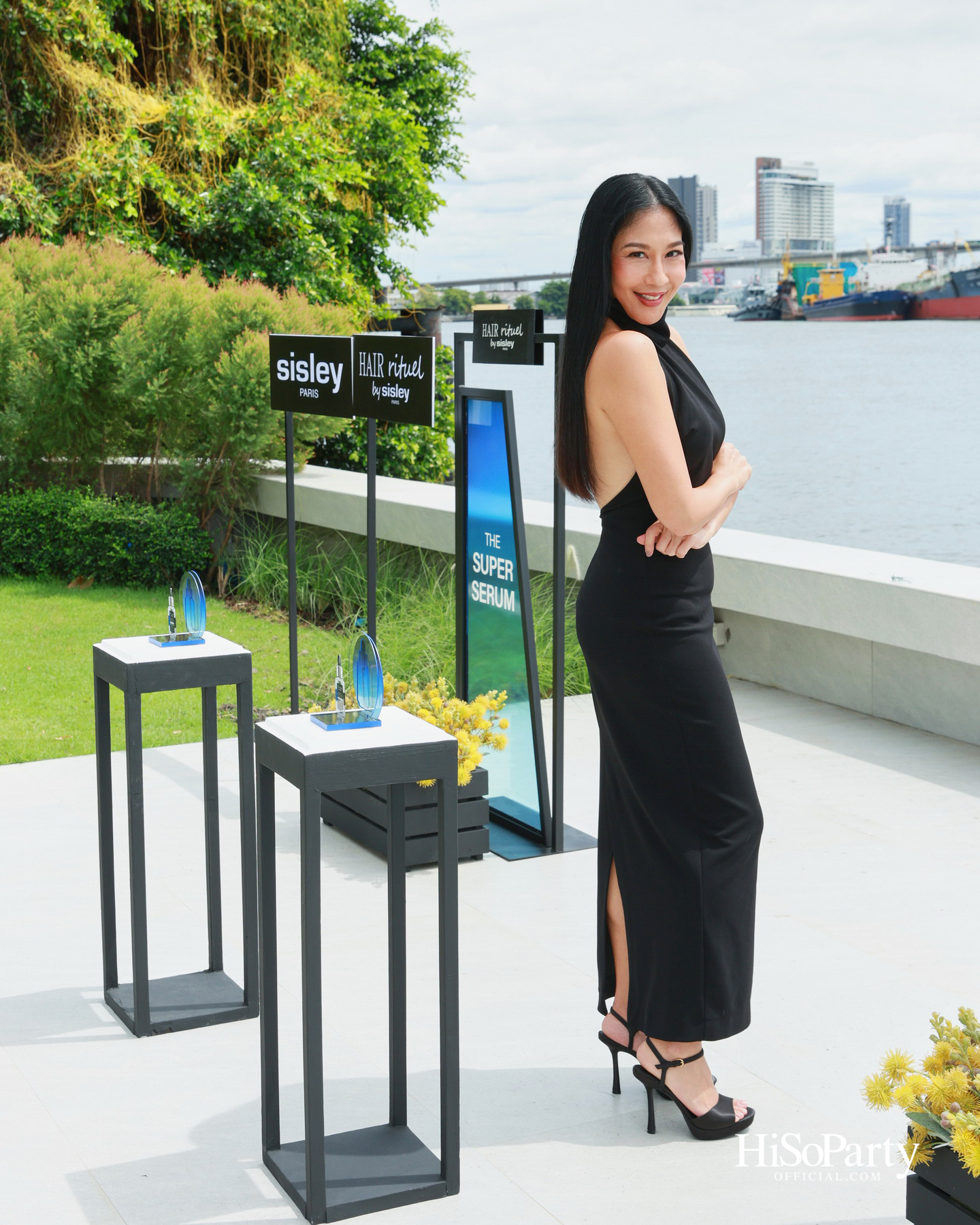 Sisley เปิดตัว ‘Revitalizing Fortifying Super Serum Advanced Formula ‘Le Super Serum’ เซรั่มสูตรใหม่เพื่อการดูแลหนังศีรษะและเส้นผม