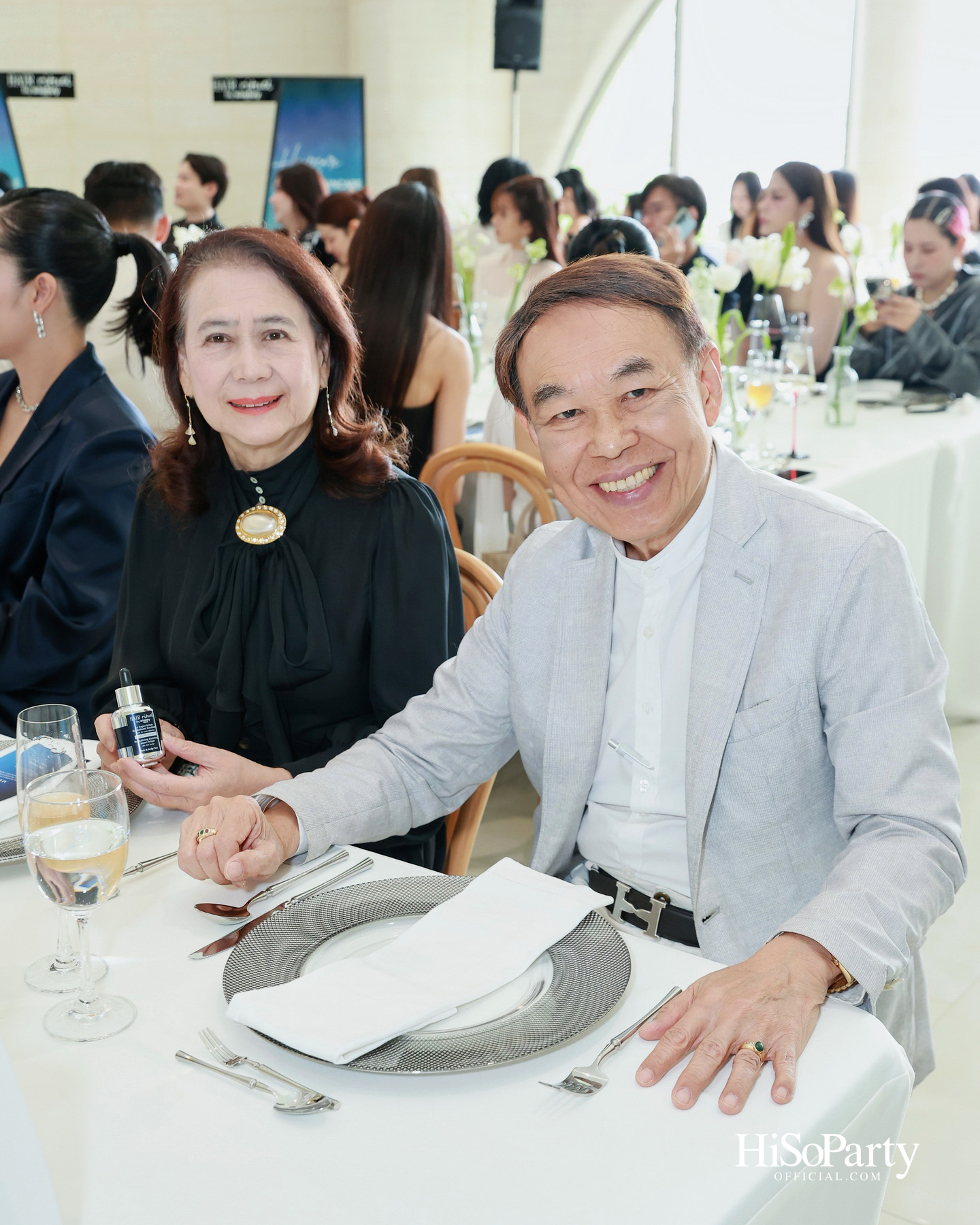 Sisley เปิดตัว ‘Revitalizing Fortifying Super Serum Advanced Formula ‘Le Super Serum’ เซรั่มสูตรใหม่เพื่อการดูแลหนังศีรษะและเส้นผม