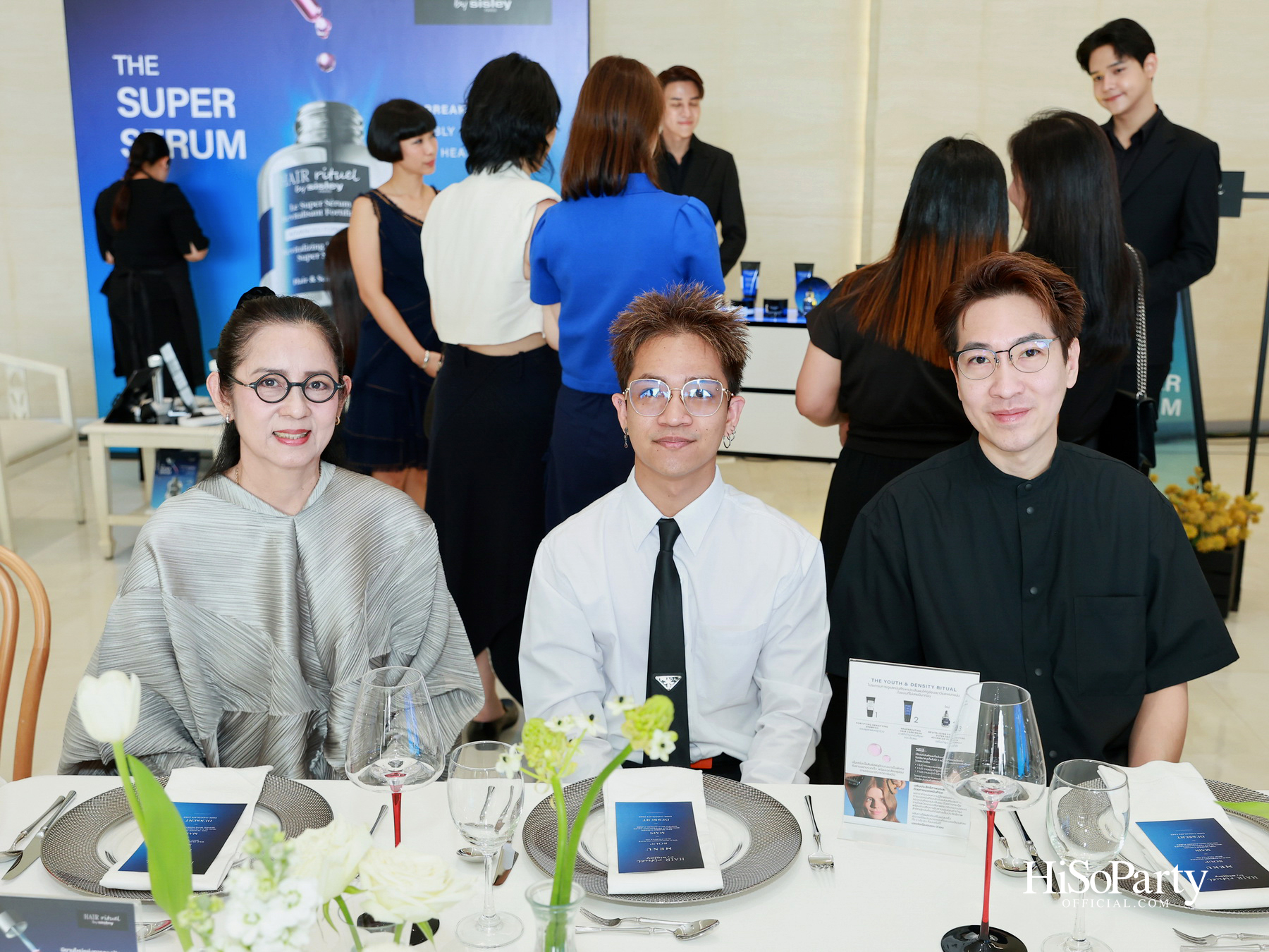 Sisley เปิดตัว ‘Revitalizing Fortifying Super Serum Advanced Formula ‘Le Super Serum’ เซรั่มสูตรใหม่เพื่อการดูแลหนังศีรษะและเส้นผม