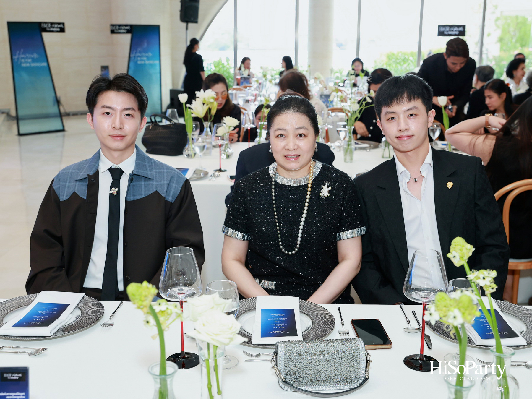 Sisley เปิดตัว ‘Revitalizing Fortifying Super Serum Advanced Formula ‘Le Super Serum’ เซรั่มสูตรใหม่เพื่อการดูแลหนังศีรษะและเส้นผม