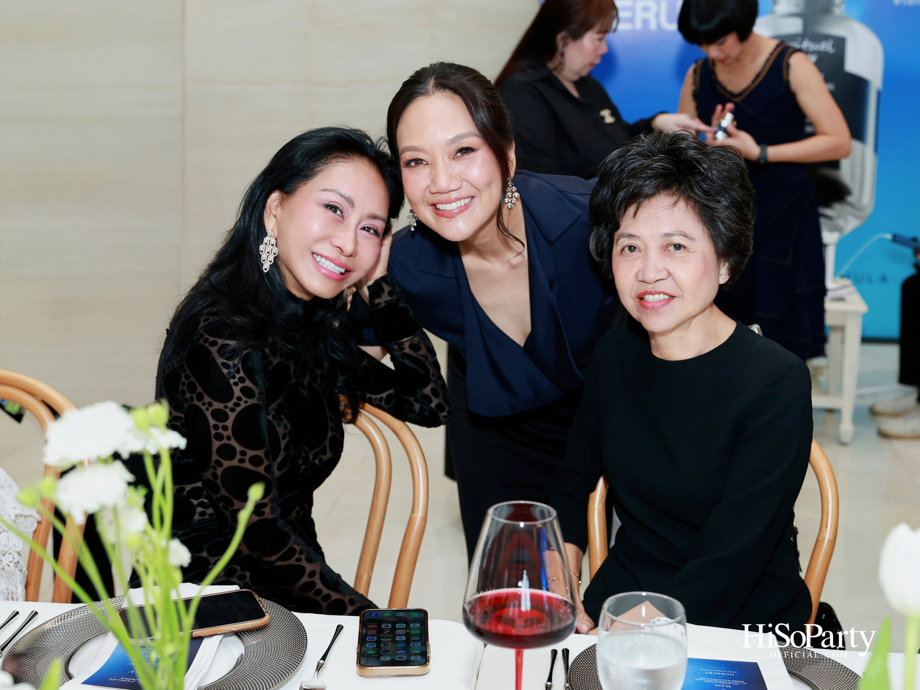 Sisley เปิดตัว ‘Revitalizing Fortifying Super Serum Advanced Formula ‘Le Super Serum’ เซรั่มสูตรใหม่เพื่อการดูแลหนังศีรษะและเส้นผม
