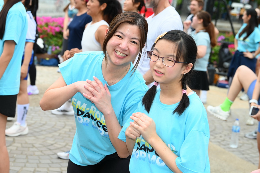 ‘EM-ROBIC DANCE FOR MOM @BENCHASIRI PARK’ ชวนคู่แม่ลูกเต้นแอโรบิก เติมสุขภาพดีตลอดเดือนสิงหาคม