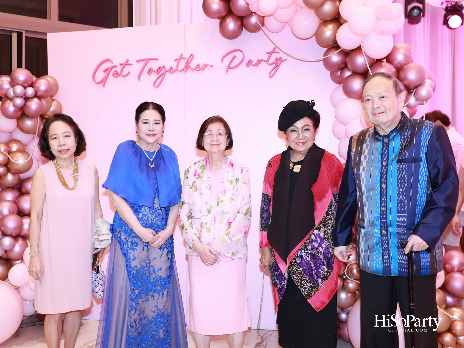 ‘LOVE FOREVER’ ค่ำคืนแห่งความรัก ฉลองวันเกิด ‘คุณสุวิมล มหากิจศิริ’ อย่างอบอุ่นและชื่นมื่น