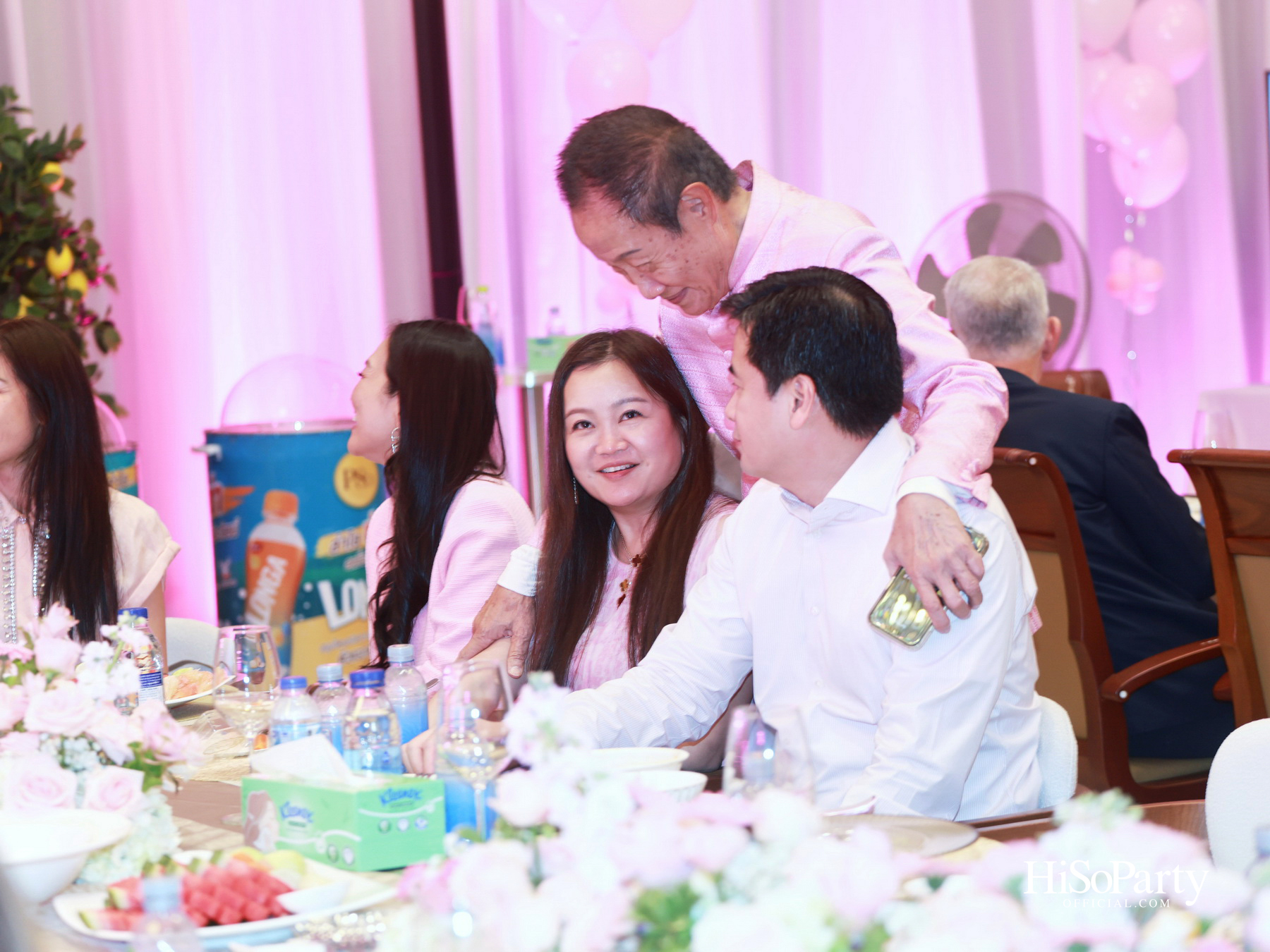 ‘LOVE FOREVER’ ค่ำคืนแห่งความรัก ฉลองวันเกิด ‘คุณสุวิมล มหากิจศิริ’ อย่างอบอุ่นและชื่นมื่น