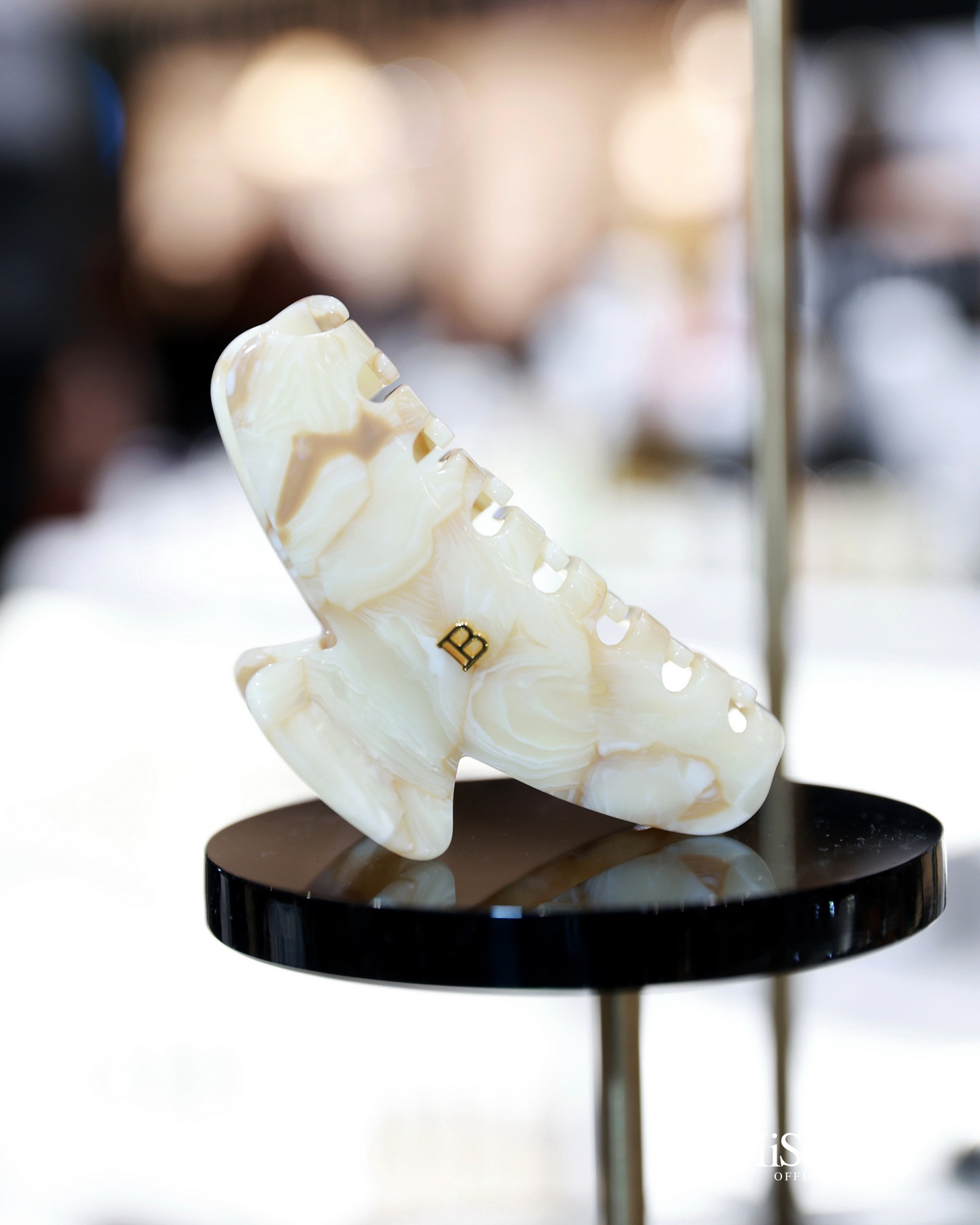 BALMAIN HAIR เปิดป็อปอัพ ‘BALMAIN HAIR VOYAGE’ ชวนสัมผัสโลกแห่งแฮร์กูตูร์ พร้อมอัปเดตคอลเลกชัน ‘LOCKS OF GOLD’