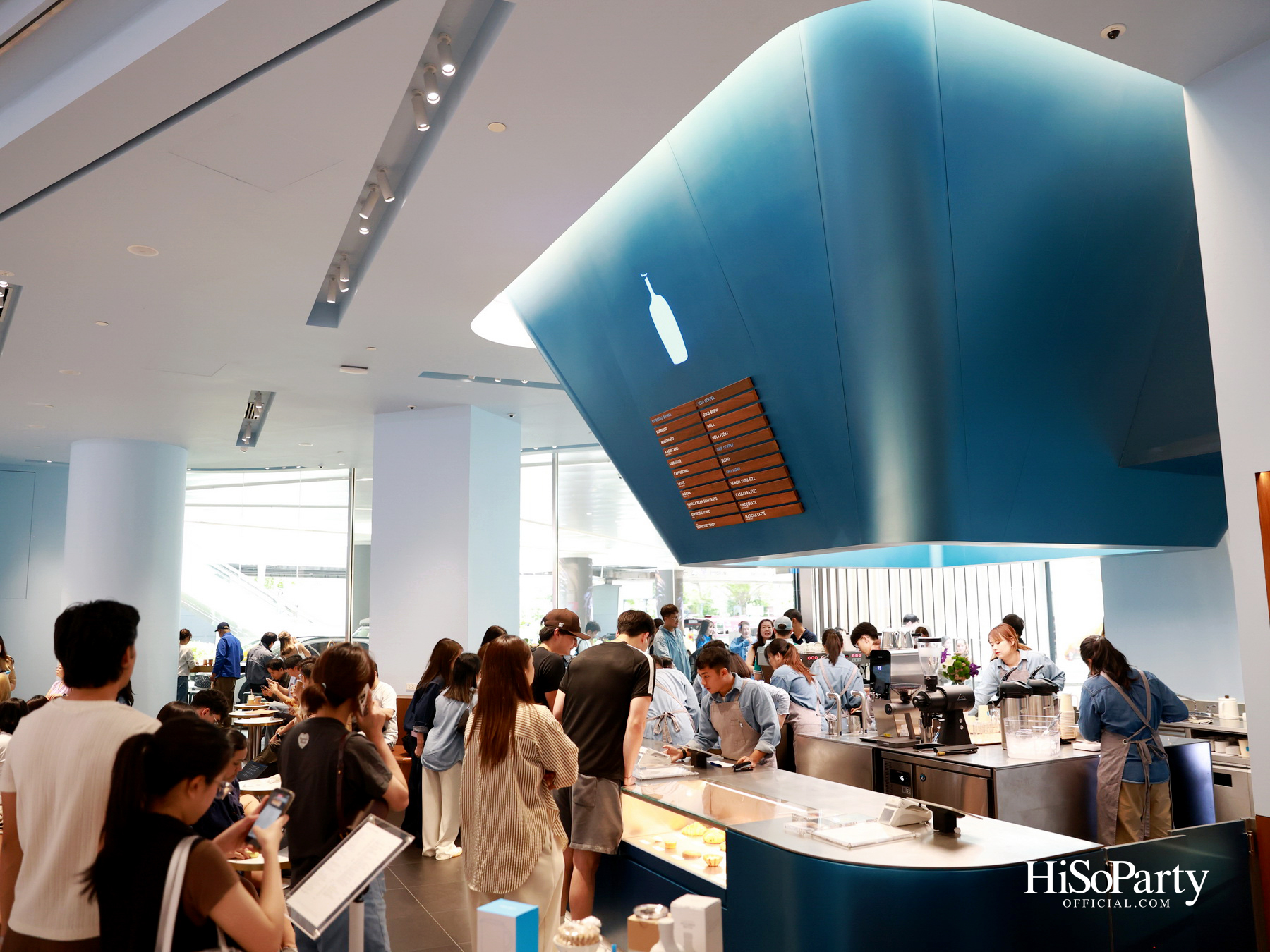 Blue Bottle Coffee เปิด Full-Experience Flagship Café แห่งแรกในประเทศไทย ณ EMQUARTIER
