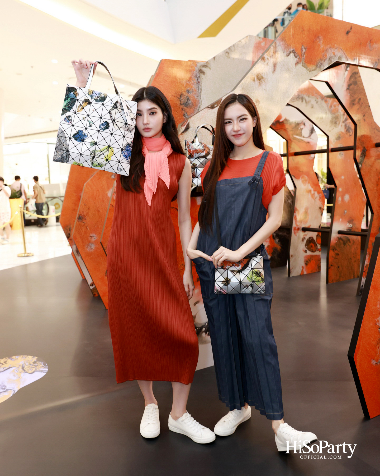 BAO BAO ISSEY MIYAKE ฉลองครบรอบ 1 ปีของการเปิดร้าน ณ สยาม ทาคาชิมายะ พร้อมเปิดตัว ‘COSMIC’ ซีรีส์