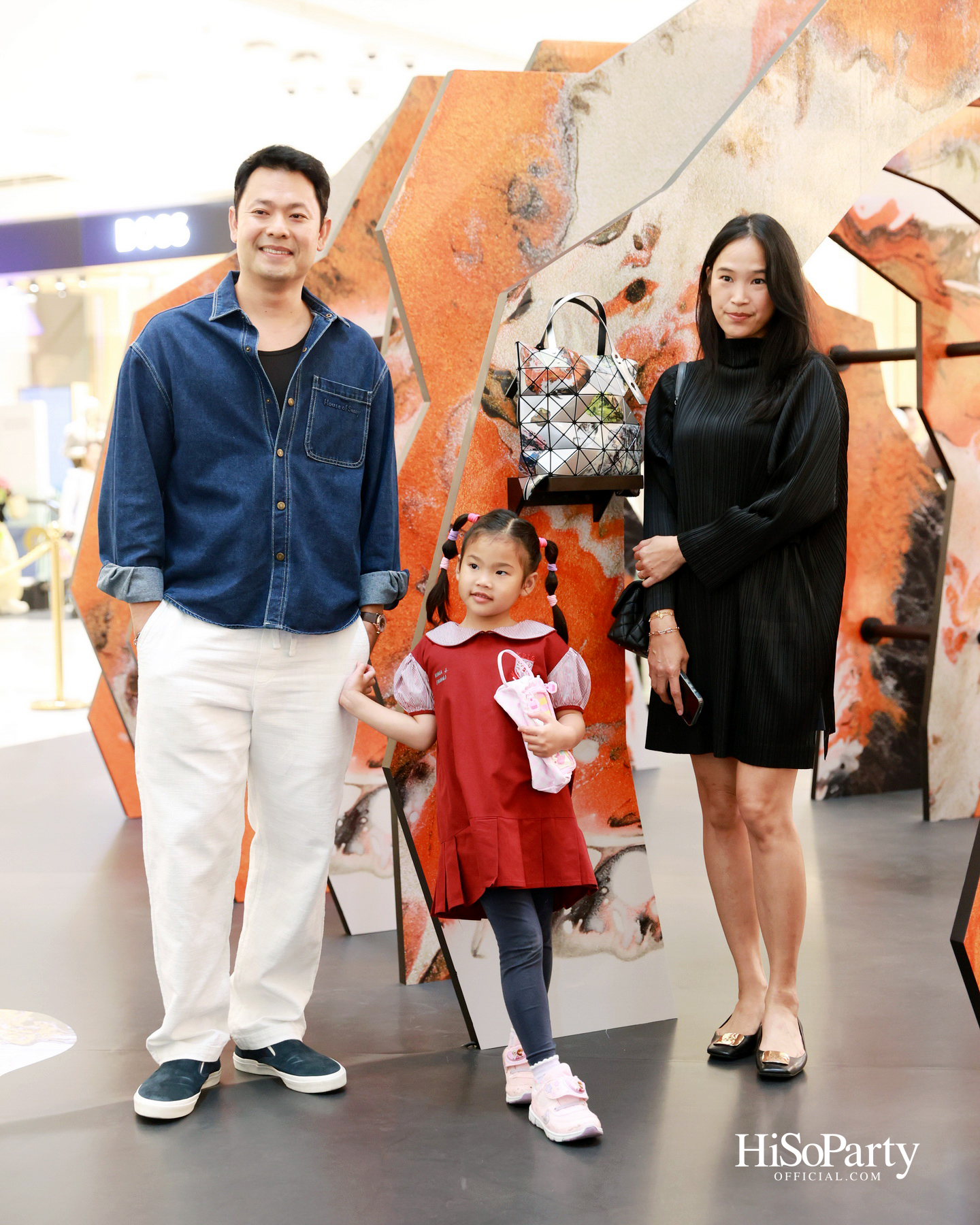 BAO BAO ISSEY MIYAKE ฉลองครบรอบ 1 ปีของการเปิดร้าน ณ สยาม ทาคาชิมายะ พร้อมเปิดตัว ‘COSMIC’ ซีรีส์