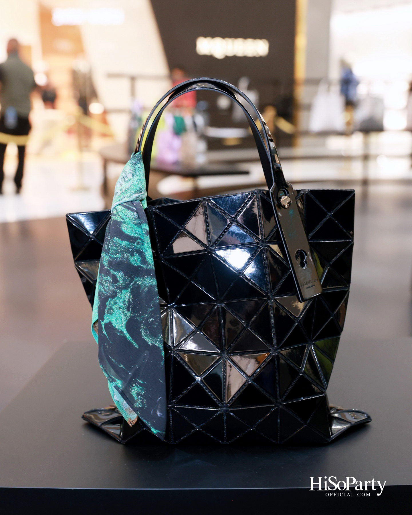 BAO BAO ISSEY MIYAKE ฉลองครบรอบ 1 ปีของการเปิดร้าน ณ สยาม ทาคาชิมายะ พร้อมเปิดตัว ‘COSMIC’ ซีรีส์