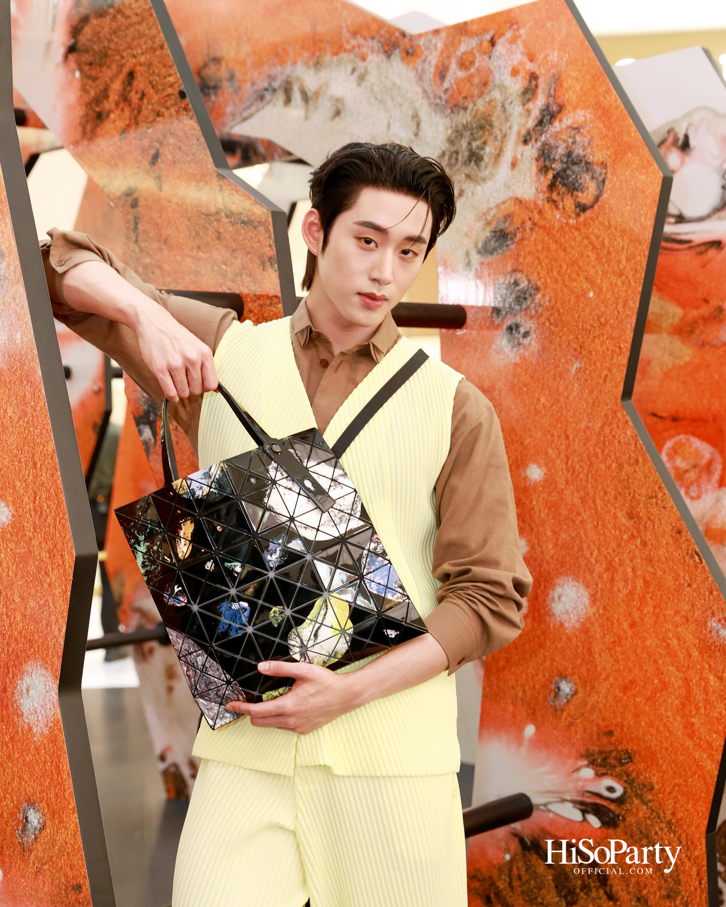 BAO BAO ISSEY MIYAKE ฉลองครบรอบ 1 ปีของการเปิดร้าน ณ สยาม ทาคาชิมายะ พร้อมเปิดตัว ‘COSMIC’ ซีรีส์