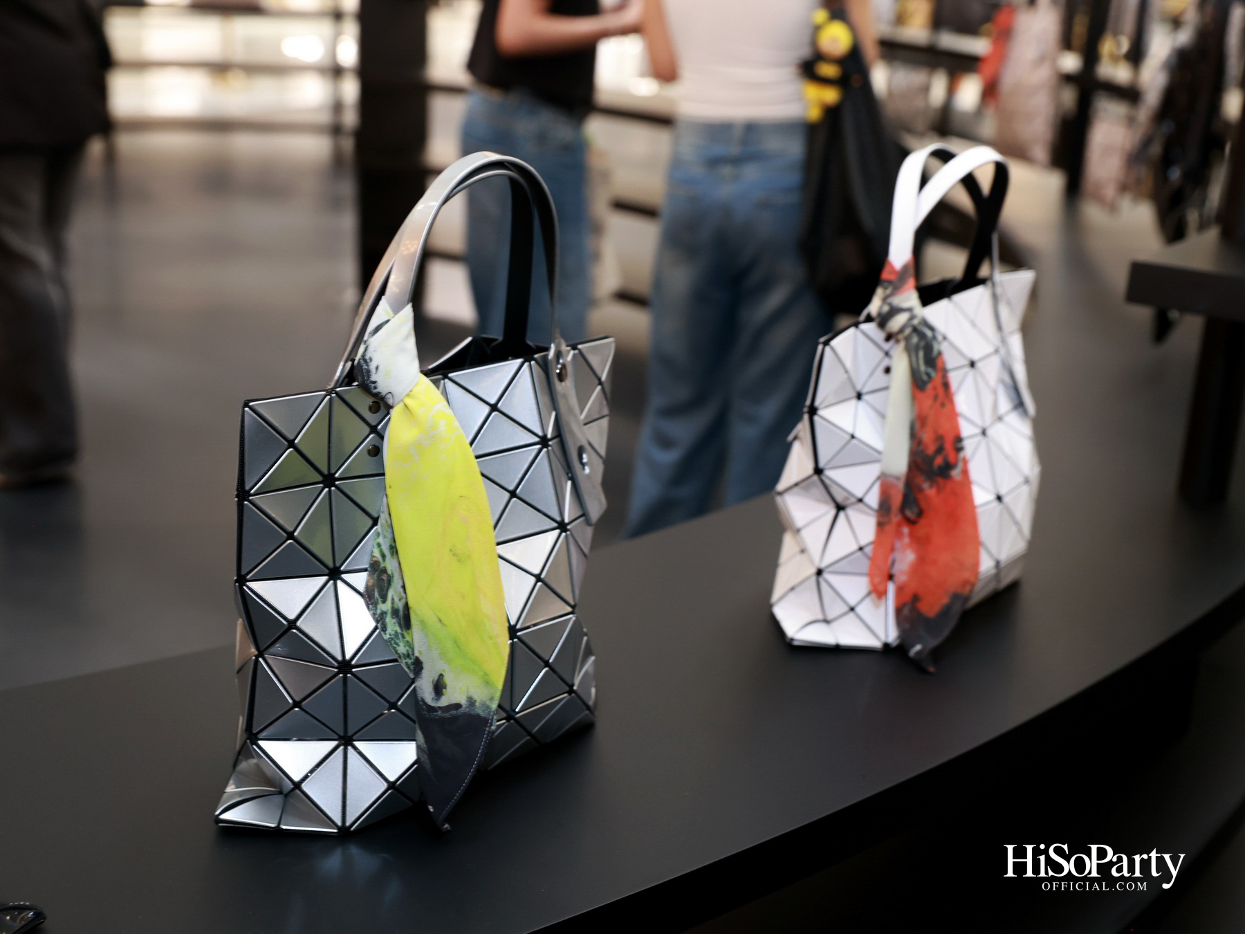 BAO BAO ISSEY MIYAKE ฉลองครบรอบ 1 ปีของการเปิดร้าน ณ สยาม ทาคาชิมายะ พร้อมเปิดตัว ‘COSMIC’ ซีรีส์