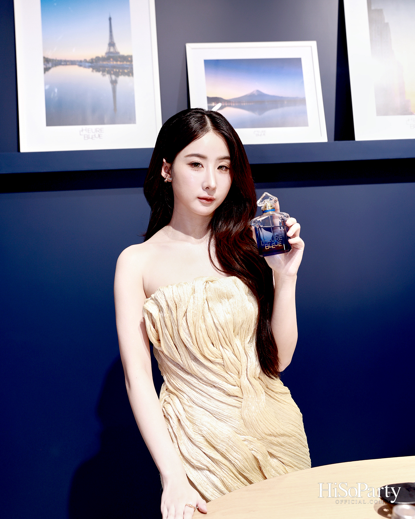 GUERLAIN เผยโฉม ‘L’HEURE BLEUE’ น้ำหอมบทใหม่ สานต่อแรงบันดาลใจจากตำนานปี 1912 ผ่านห้วงอารมณ์แห่ง ‘BLUE HOUR’
