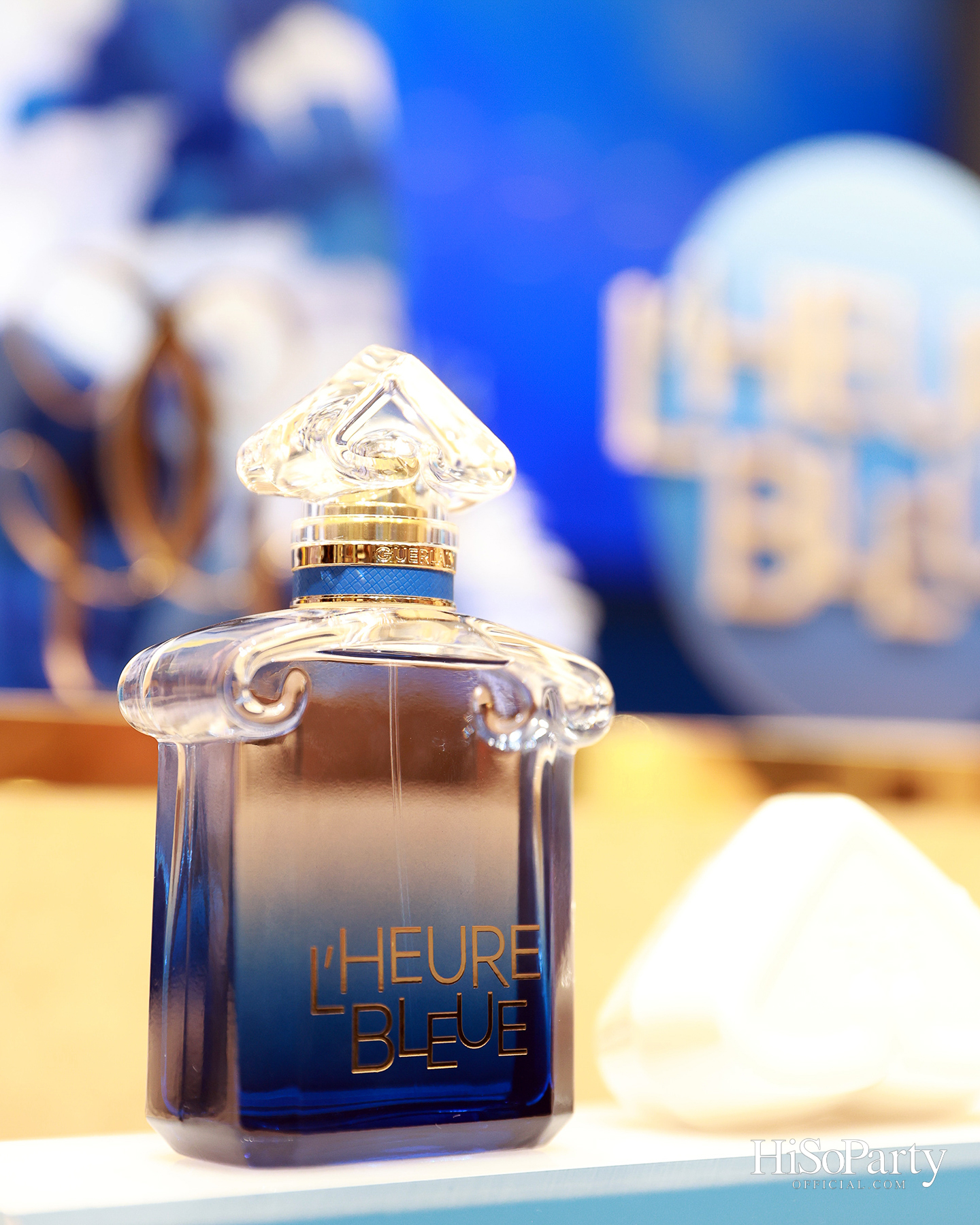 GUERLAIN เผยโฉม ‘L’HEURE BLEUE’ น้ำหอมบทใหม่ สานต่อแรงบันดาลใจจากตำนานปี 1912 ผ่านห้วงอารมณ์แห่ง ‘BLUE HOUR’