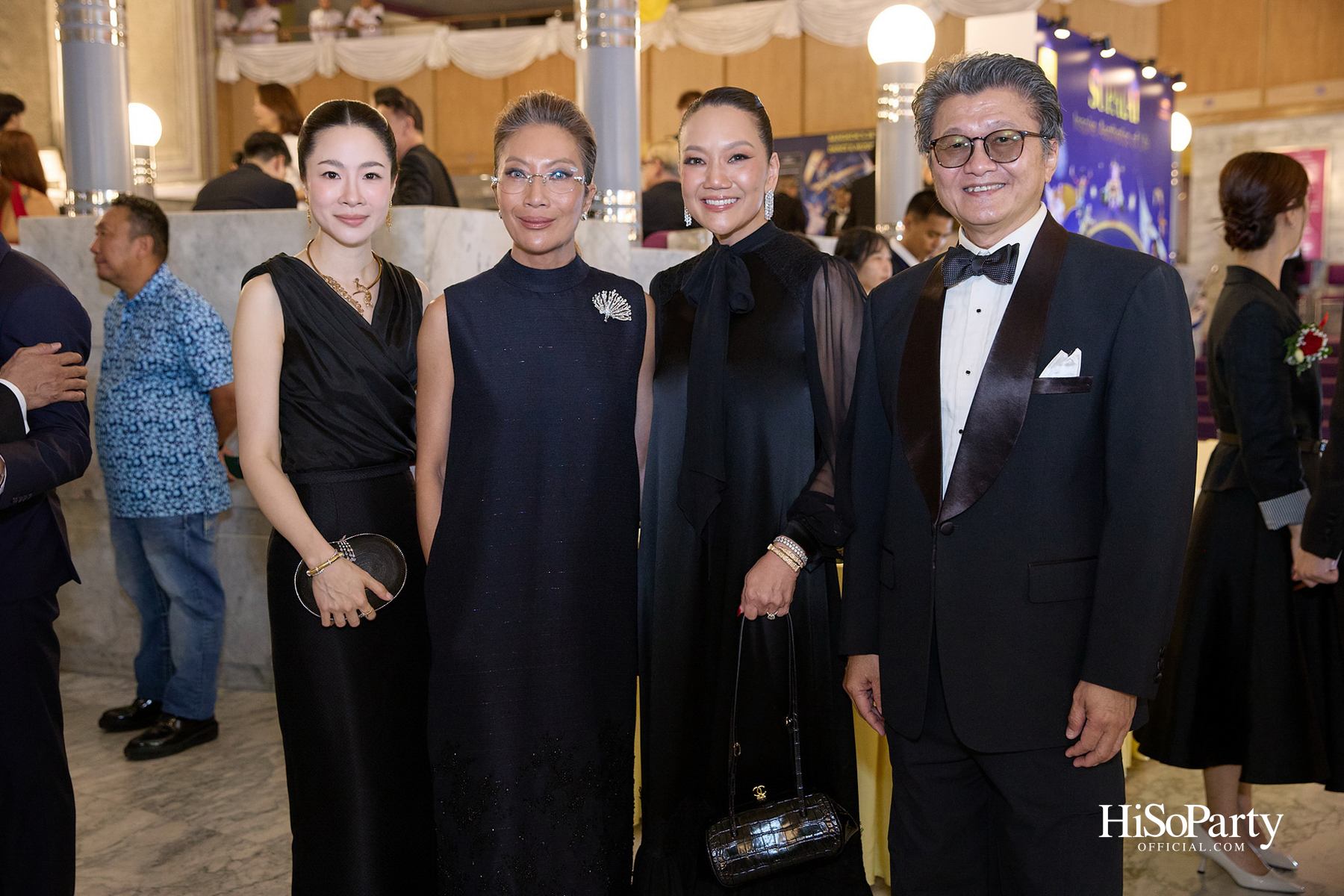 ในหลวง–พระราชินี ทอดพระเนตรคอนเสิร์ต ‘Opera Goes To Hollywood’ เปิดมหกรรมศิลปะการแสดงและดนตรีนานาชาติ กรุงเทพฯ ครั้งที่ 28