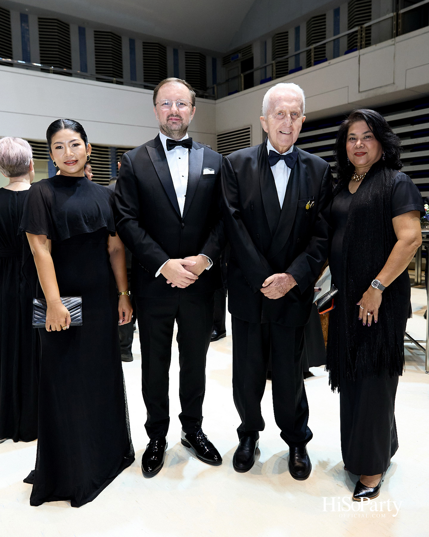 ในหลวง–พระราชินี ทอดพระเนตรคอนเสิร์ต ‘Opera Goes To Hollywood’ เปิดมหกรรมศิลปะการแสดงและดนตรีนานาชาติ กรุงเทพฯ ครั้งที่ 28