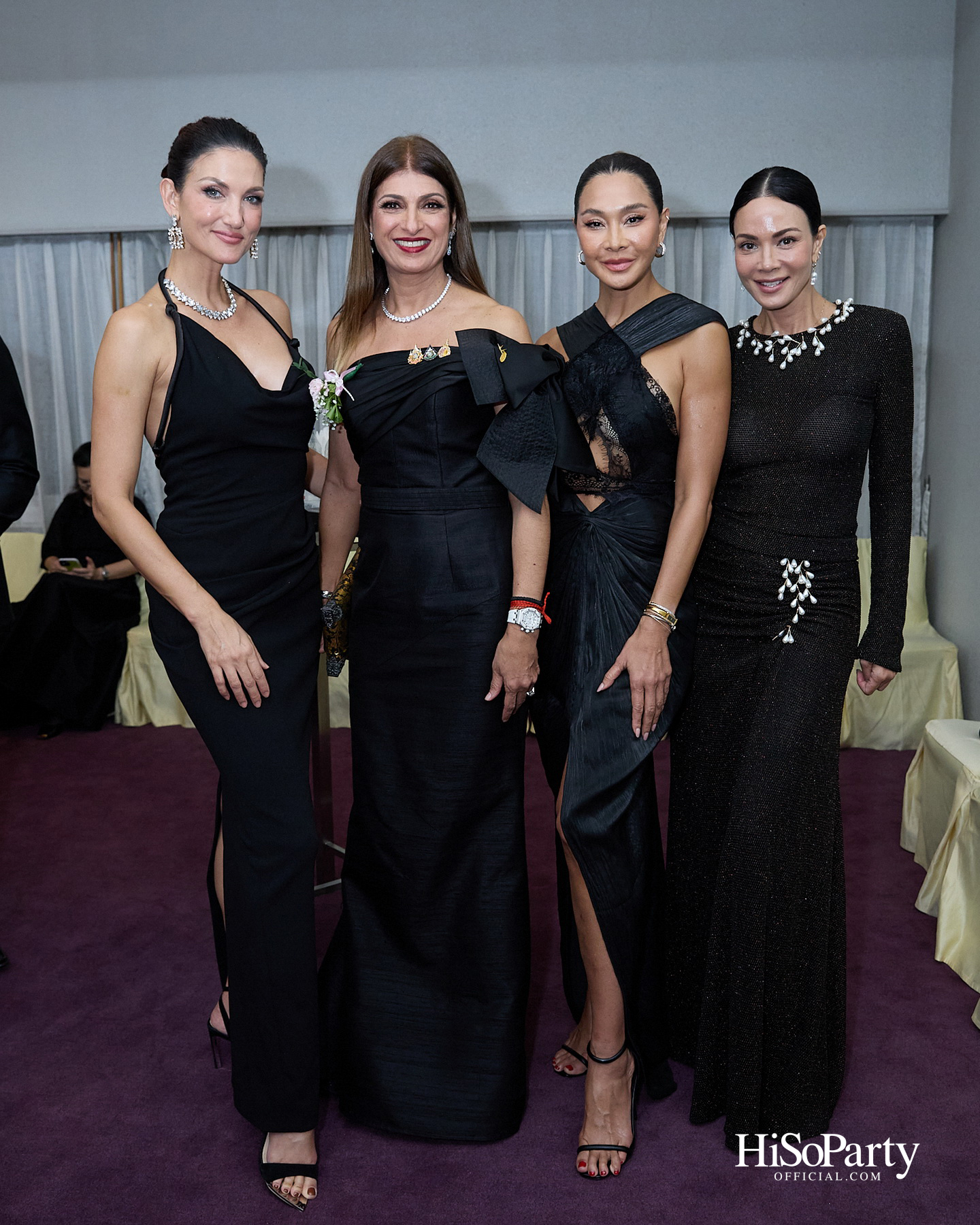 ในหลวง–พระราชินี ทอดพระเนตรคอนเสิร์ต ‘Opera Goes To Hollywood’ เปิดมหกรรมศิลปะการแสดงและดนตรีนานาชาติ กรุงเทพฯ ครั้งที่ 28