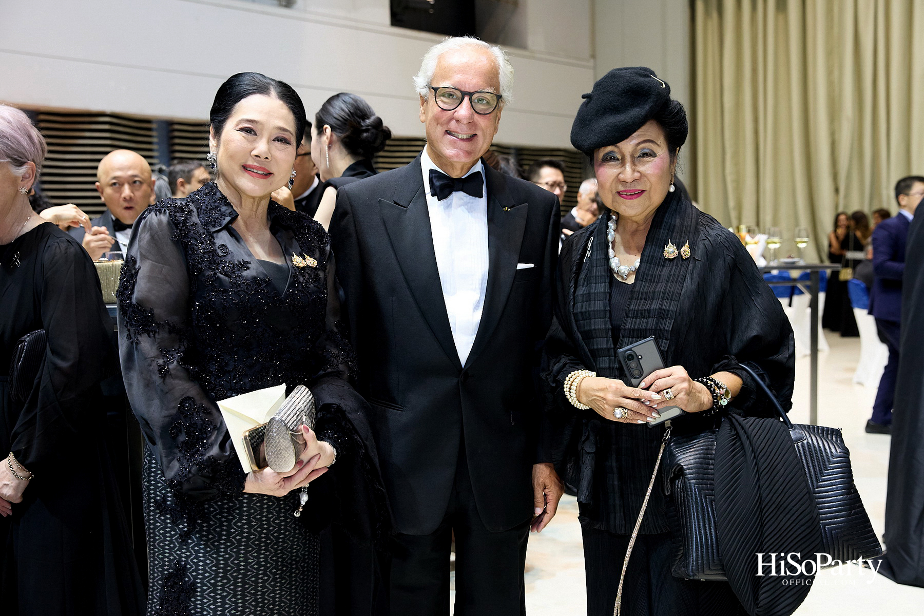 ในหลวง–พระราชินี ทอดพระเนตรคอนเสิร์ต ‘Opera Goes To Hollywood’ เปิดมหกรรมศิลปะการแสดงและดนตรีนานาชาติ กรุงเทพฯ ครั้งที่ 28