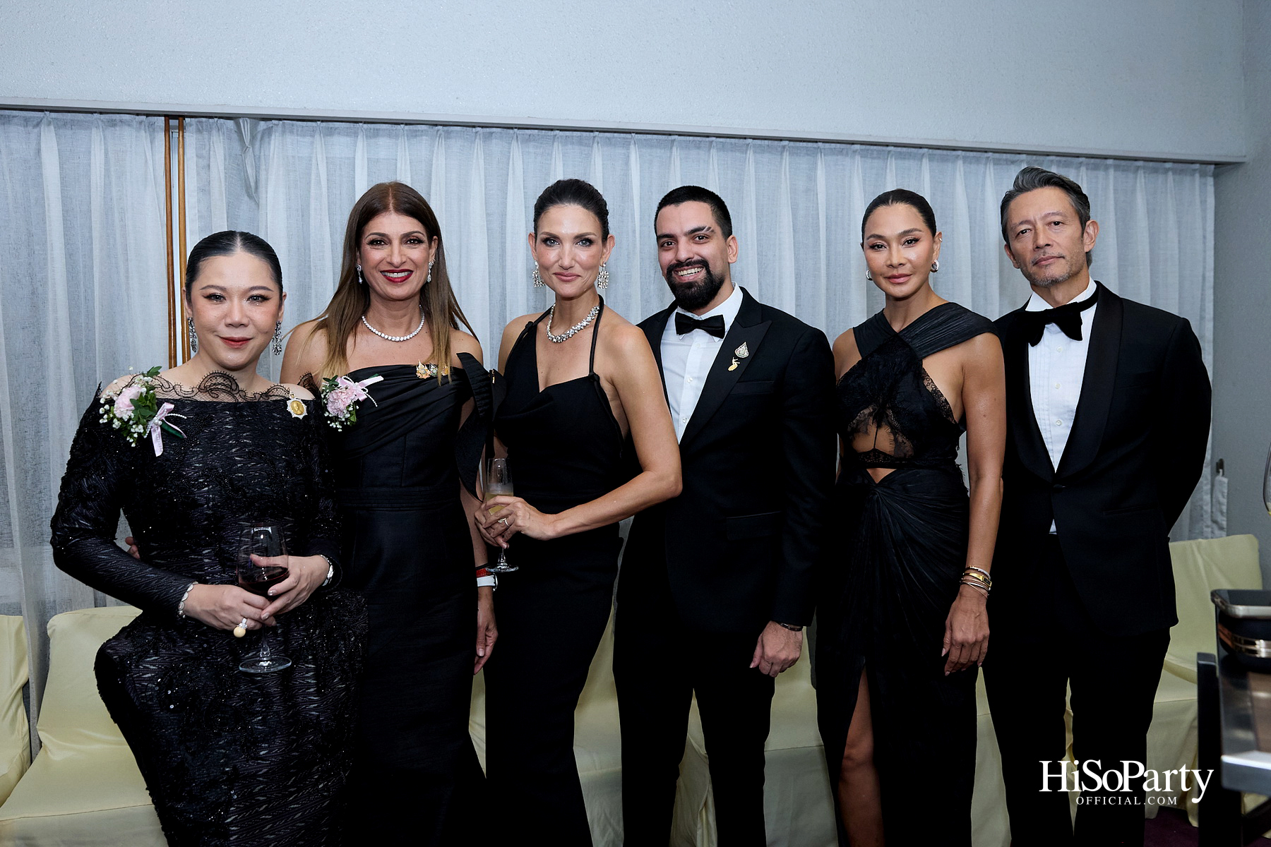 ในหลวง–พระราชินี ทอดพระเนตรคอนเสิร์ต ‘Opera Goes To Hollywood’ เปิดมหกรรมศิลปะการแสดงและดนตรีนานาชาติ กรุงเทพฯ ครั้งที่ 28