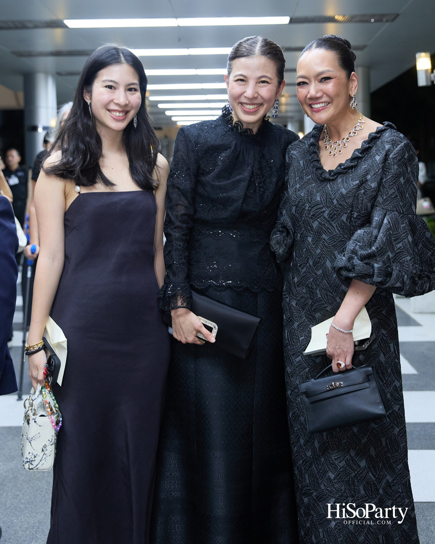 พระบาทสมเด็จพระเจ้าอยู่หัว  และสมเด็จพระนางเจ้าฯ พระบรมราชินี เสด็จฯ ทอดพระเนตรบัลเลต์ ‘โรมิโอ แอนด์ จูเลียต’