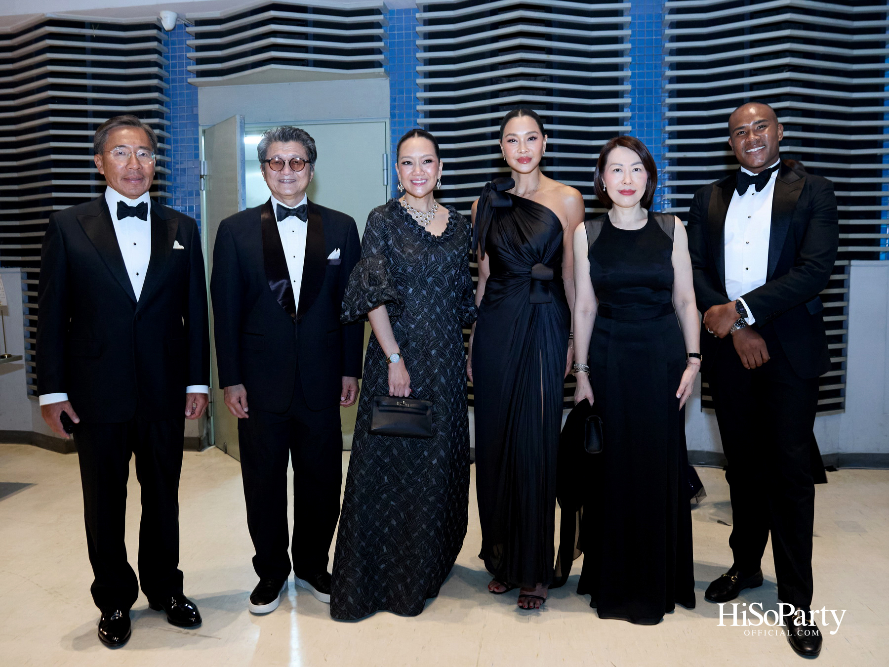 พระบาทสมเด็จพระเจ้าอยู่หัว  และสมเด็จพระนางเจ้าฯ พระบรมราชินี เสด็จฯ ทอดพระเนตรบัลเลต์ ‘โรมิโอ แอนด์ จูเลียต’