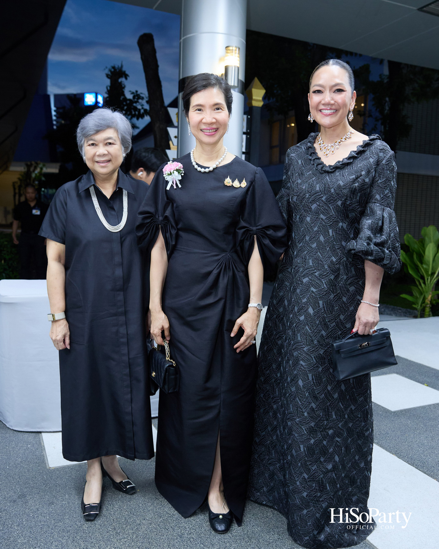 พระบาทสมเด็จพระเจ้าอยู่หัว  และสมเด็จพระนางเจ้าฯ พระบรมราชินี เสด็จฯ ทอดพระเนตรบัลเลต์ ‘โรมิโอ แอนด์ จูเลียต’