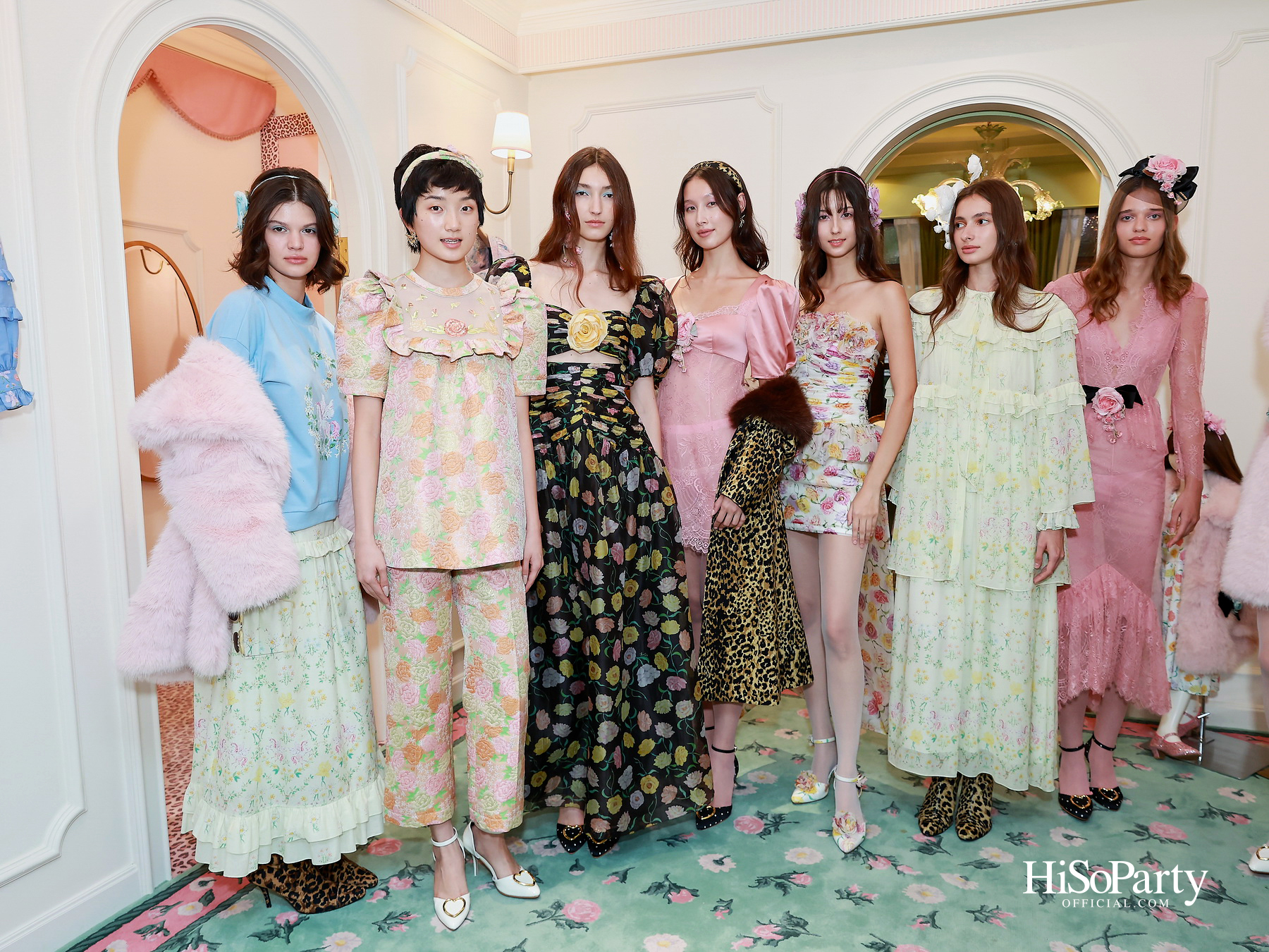 Sretsis เปิดตัวคอลเลกชัน ‘Sretsis Himmapan’ พาเข้าสู่โลกป่าหิมพานต์ผ่านแฟชั่นพรีเซนเทชั่น ณ Sretsis Inn Bangkok