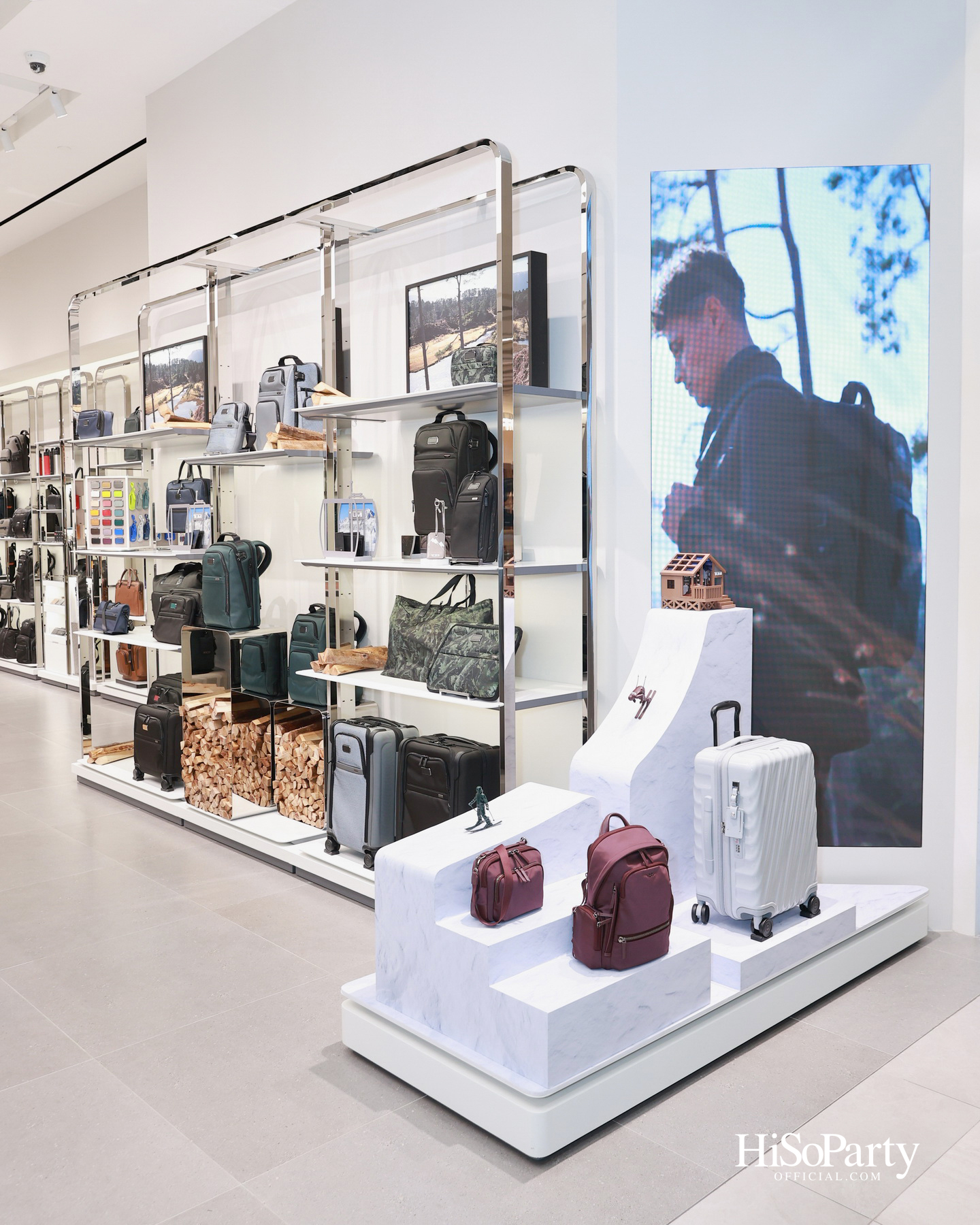 TUMI เปิดตัวคอลเลกชัน Fall/Winter 2026 ถ่ายทอดแรงบันดาลใจจากเทือกเขาแอลป์ พร้อมเผยโฉม ‘TUMI Axis’ คอลเลกชันใหม่