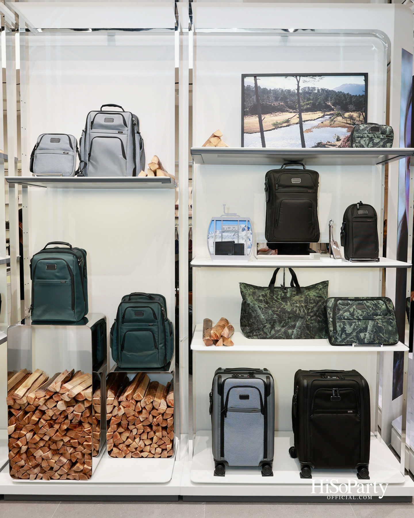 TUMI เปิดตัวคอลเลกชัน Fall/Winter 2026 ถ่ายทอดแรงบันดาลใจจากเทือกเขาแอลป์ พร้อมเผยโฉม ‘TUMI Axis’ คอลเลกชันใหม่