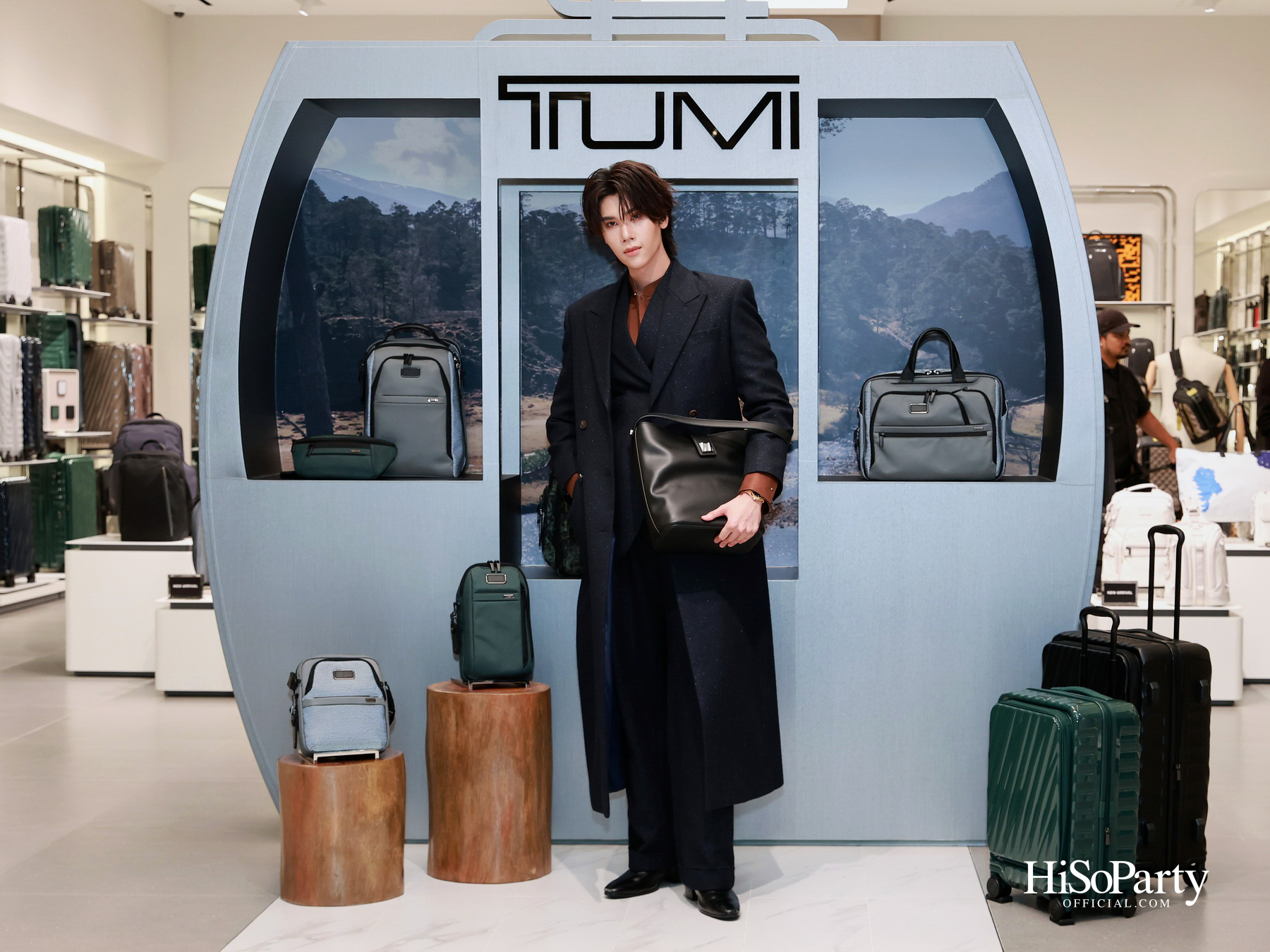 TUMI เปิดตัวคอลเลกชัน Fall/Winter 2026 ถ่ายทอดแรงบันดาลใจจากเทือกเขาแอลป์ พร้อมเผยโฉม ‘TUMI Axis’ คอลเลกชันใหม่