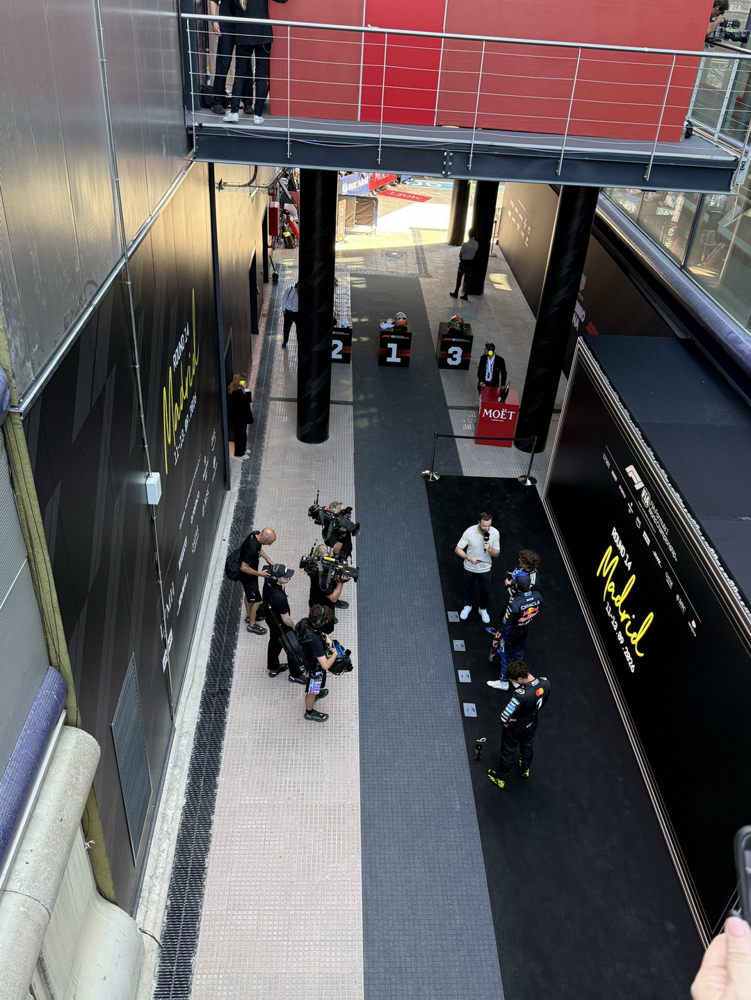 จาก Central Embassy สู่ F1 Paddock Club™ ธัญยรัตน์ พชรภัทร์ธนัญ กับประสบการณ์ Formula 1 สุดพิเศษที่มาดริด