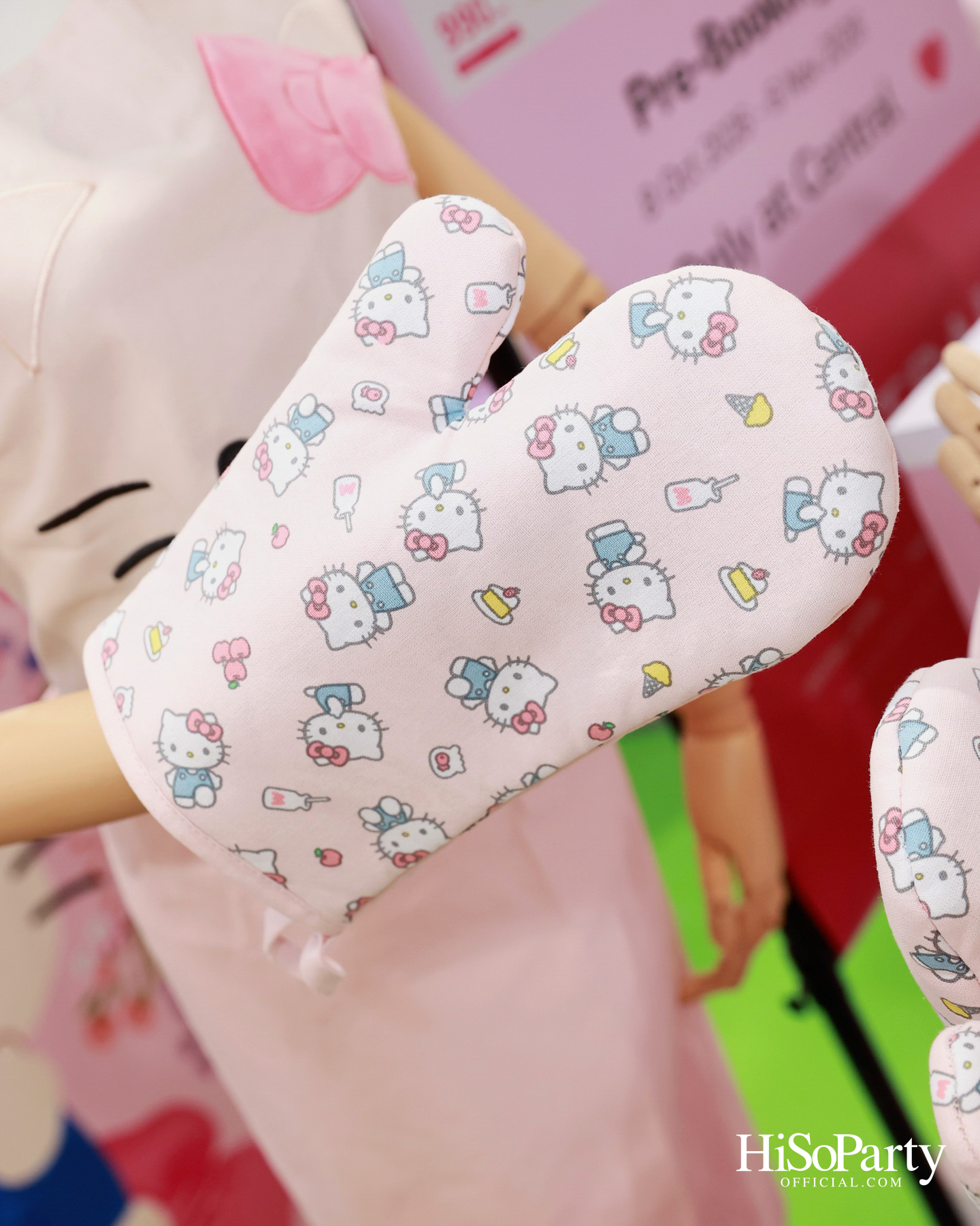 CENTRAL SANRIO CHARACTERS FAIR 2026 เปิดโลกแห่งความน่ารัก พร้อม เน็ต–สิรภพ และ เจเจ–รัชพล ร่วมเติมเต็ม ‘ช่อดอกไม้แห่งความสุข’